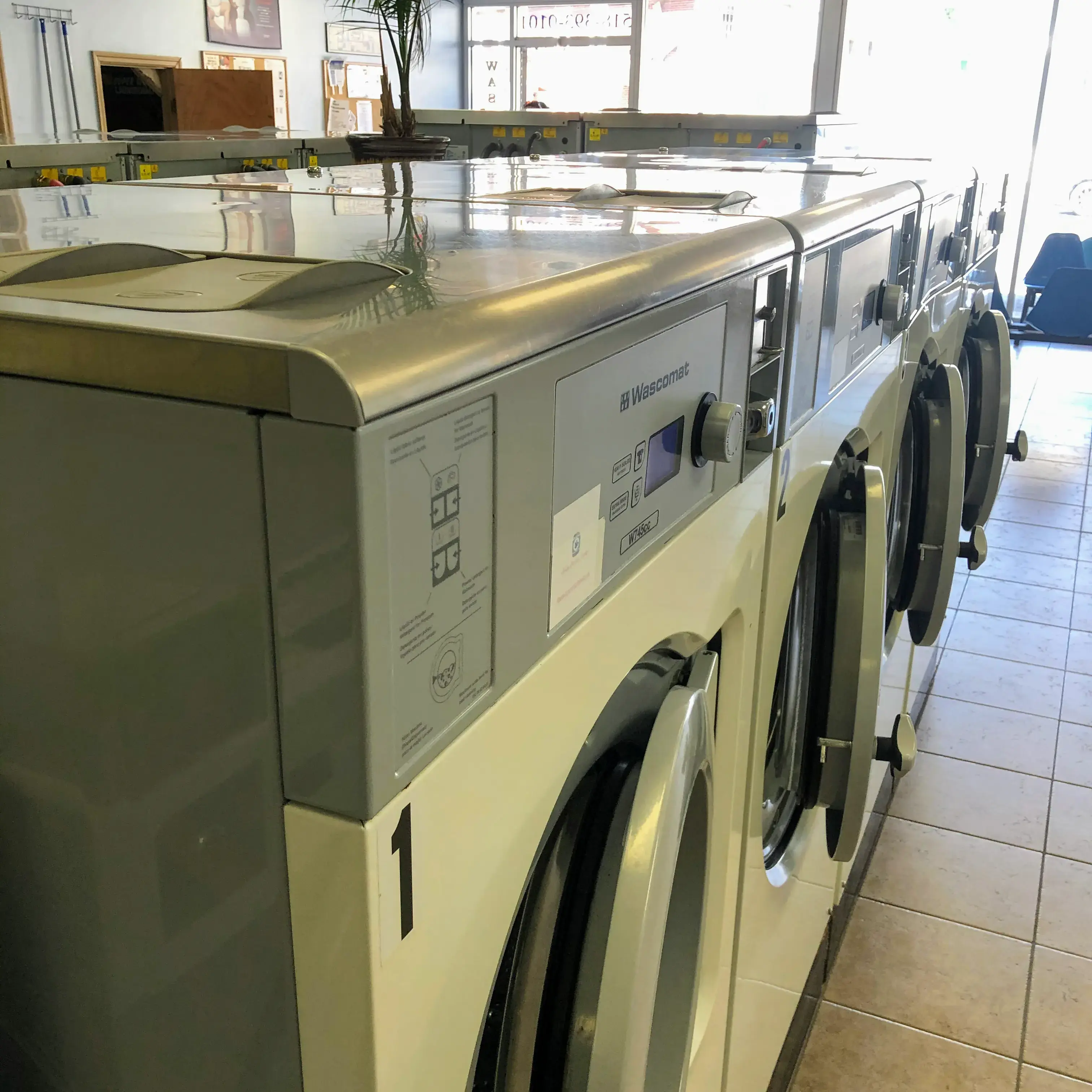 Chrisler Laundromat - Image 10