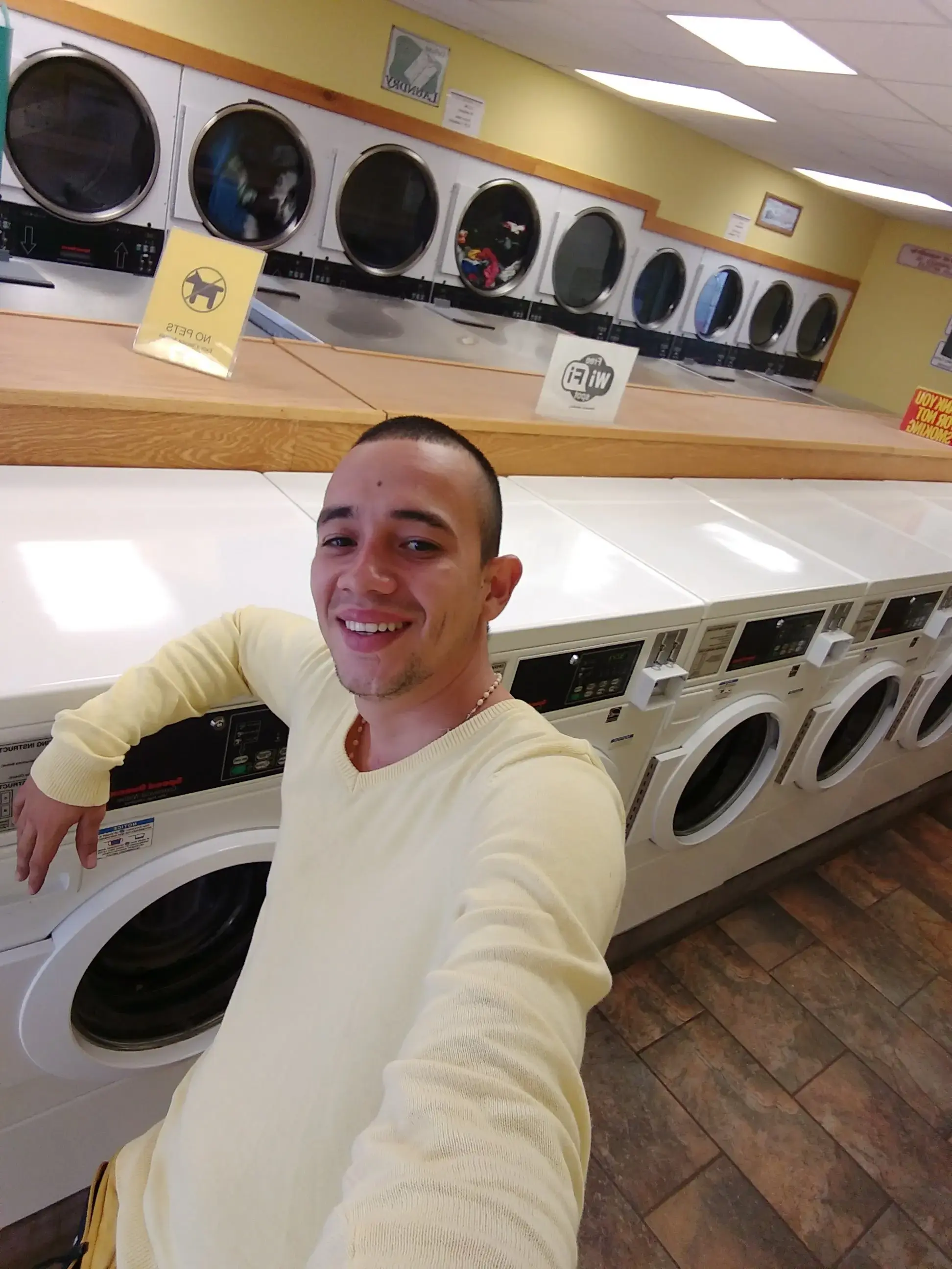 Church Street Laundromat thumbnail 14
