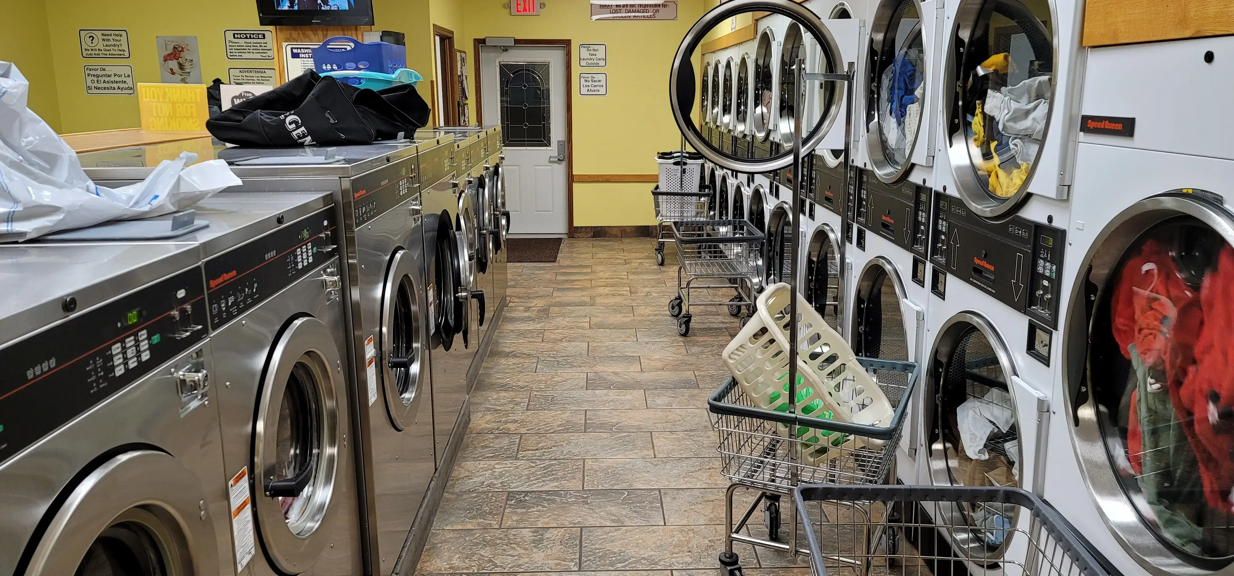 Church Street Laundromat thumbnail 20
