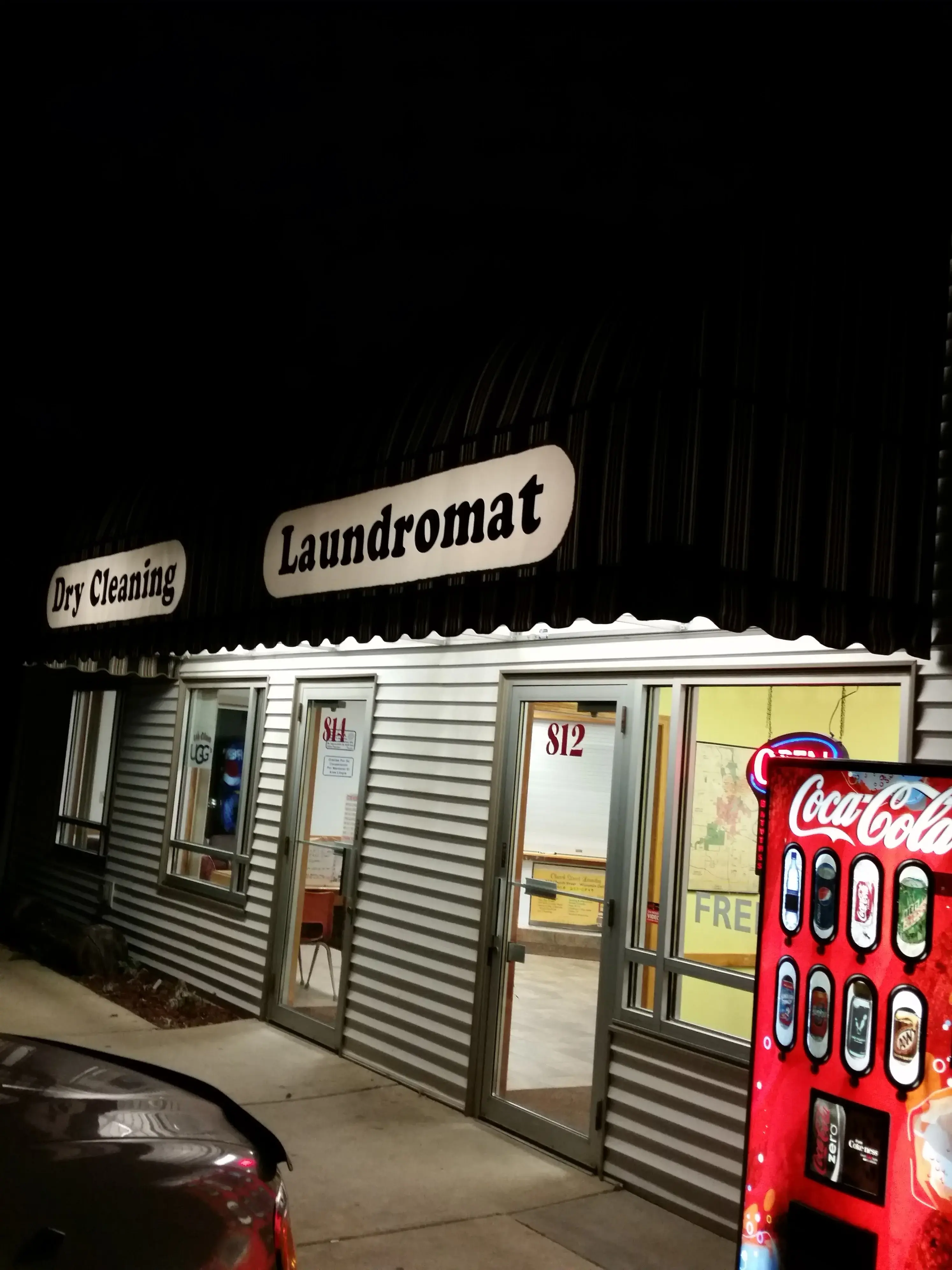 Church Street Laundromat thumbnail 19