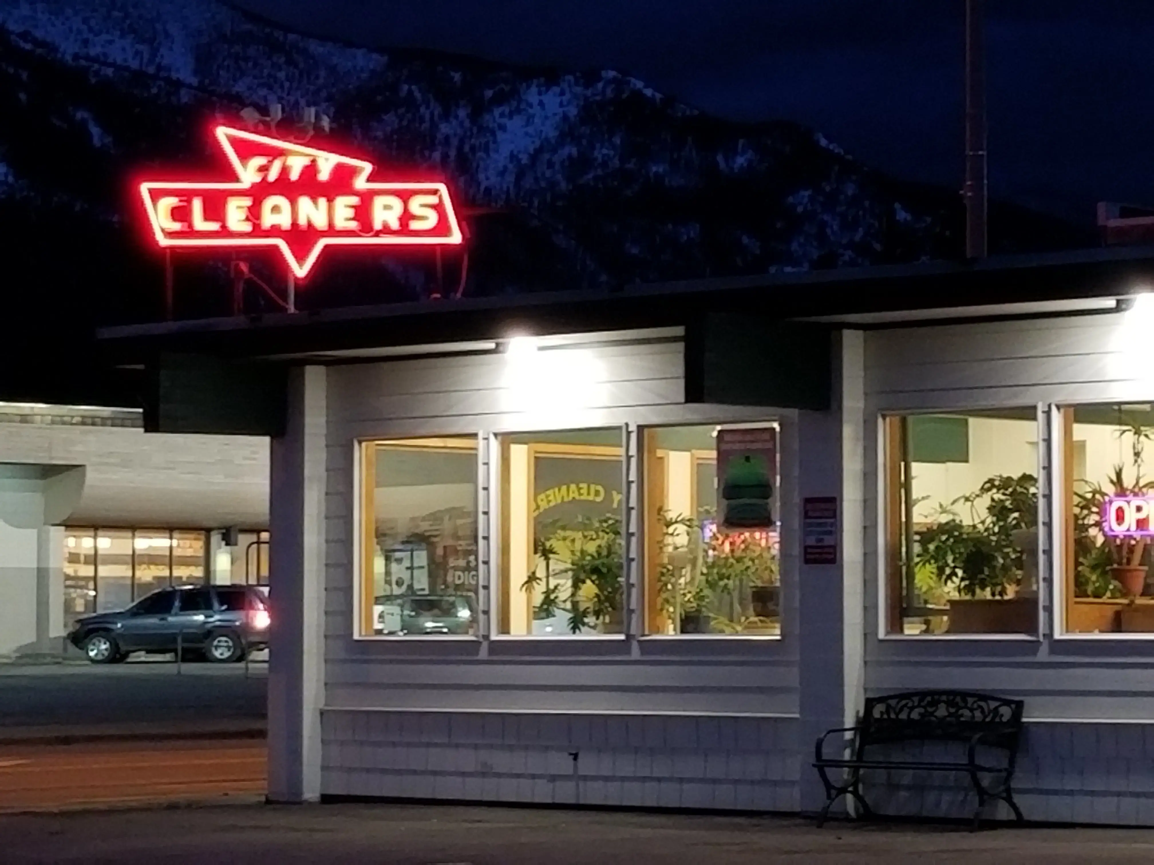 City Cleaners - Image 19