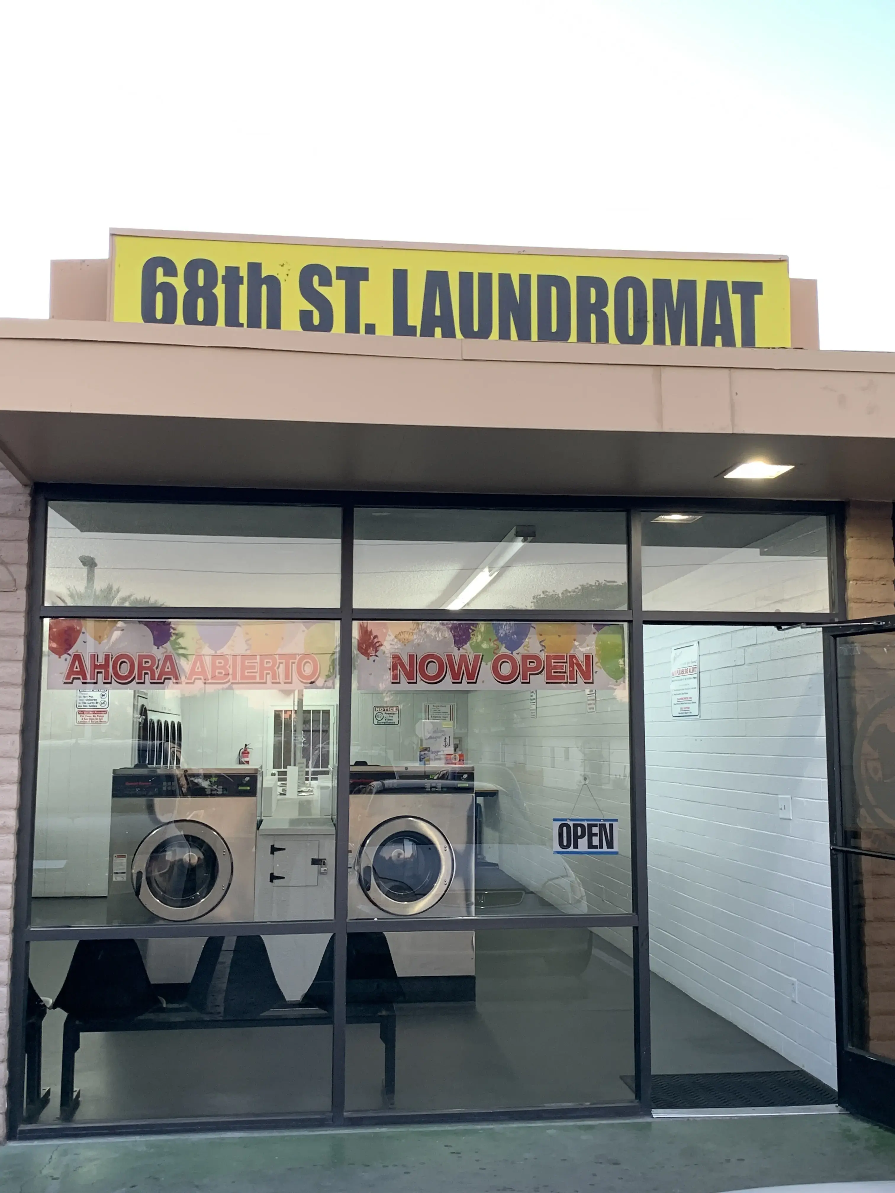 City Laundry At 68th Street- Scottsdale thumbnail 7