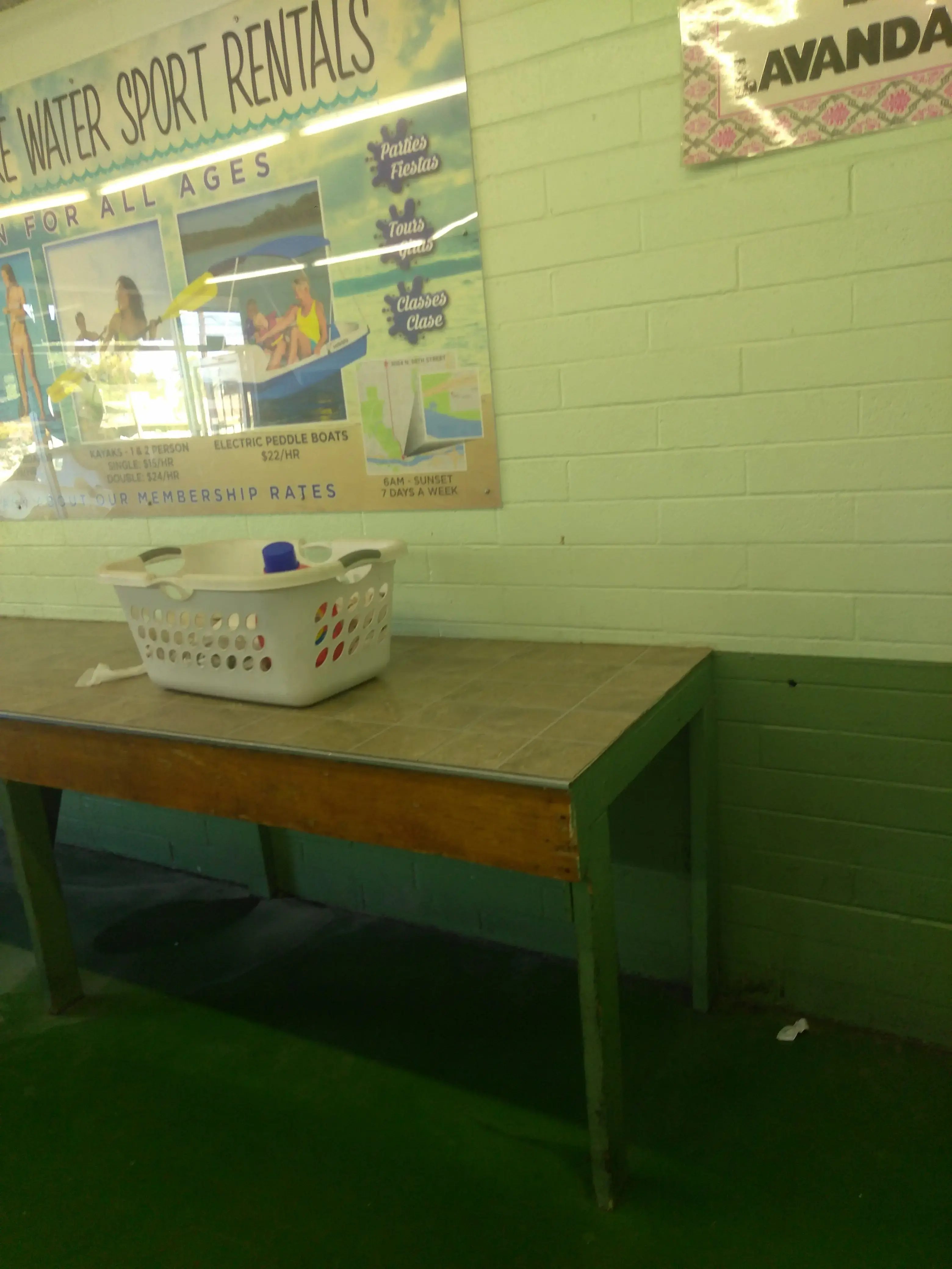 City Laundry At 68th Street- Scottsdale thumbnail 19