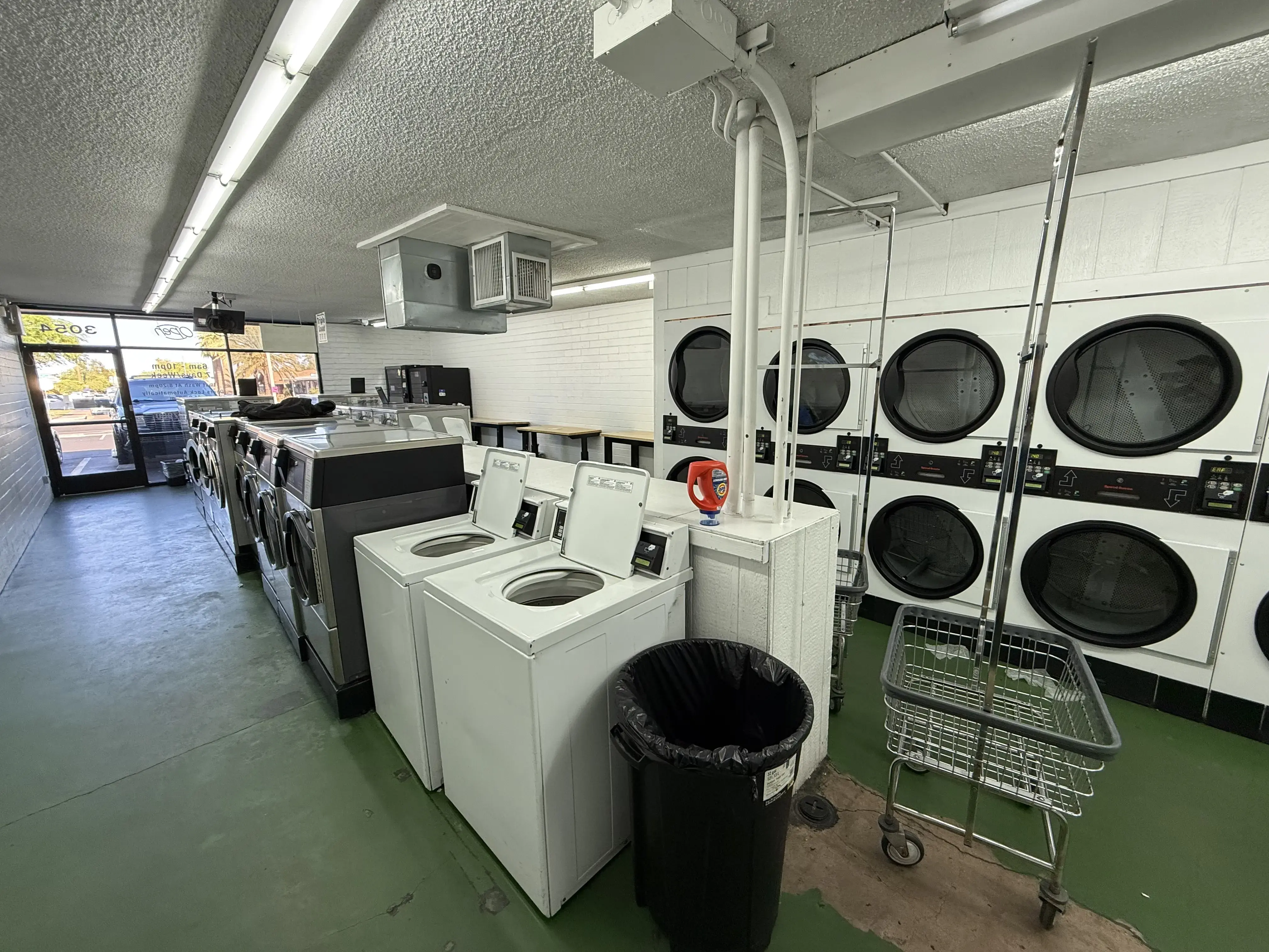 City Laundry At 68th Street- Scottsdale thumbnail 2