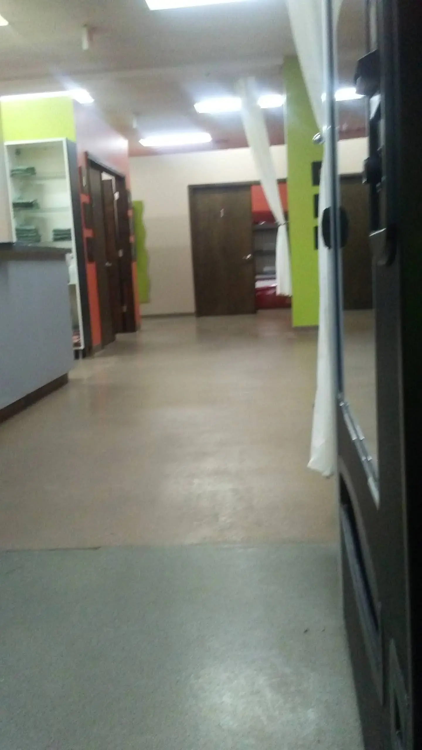 City Limits Laundry and Tan thumbnail 11