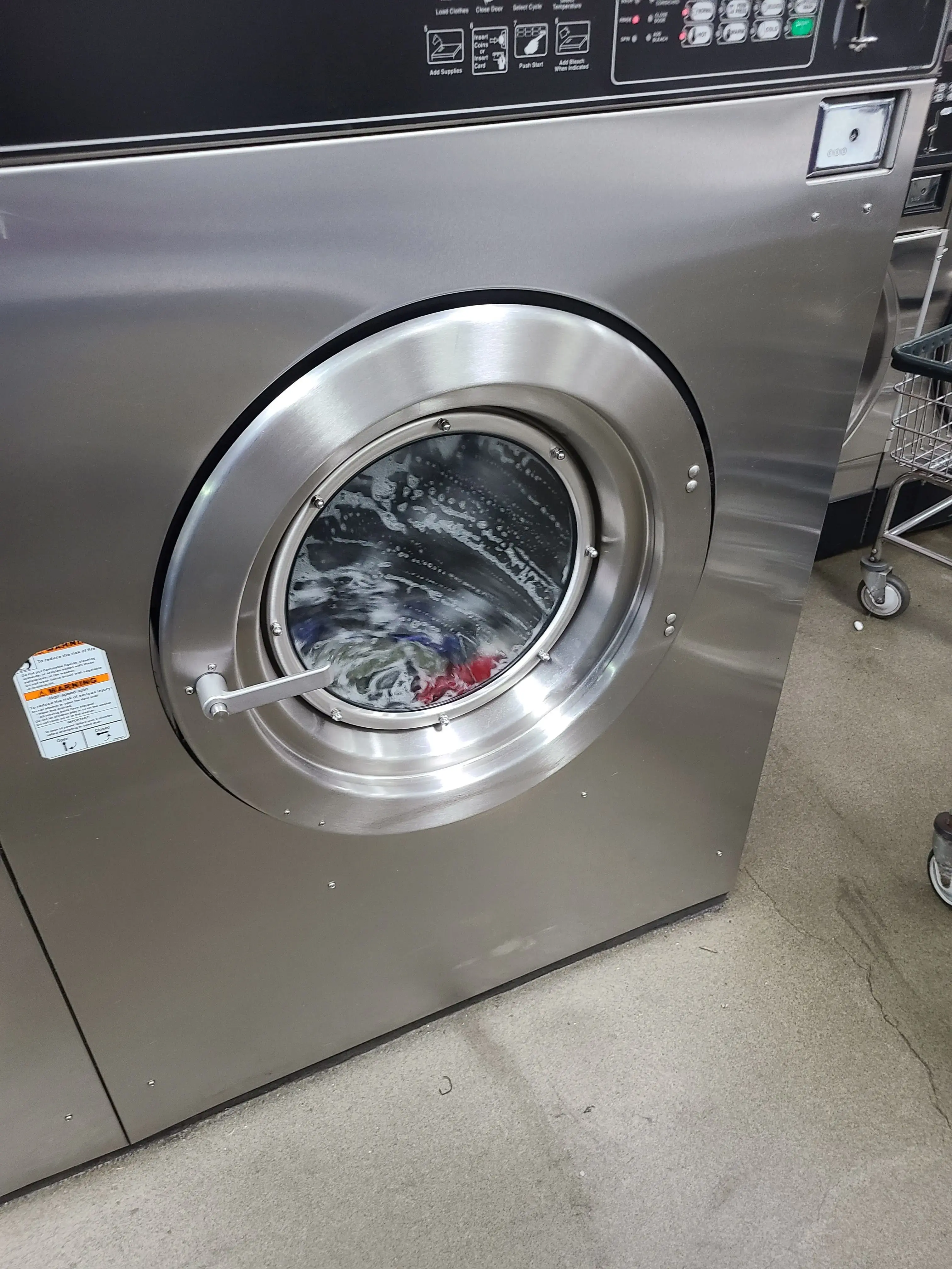 City Limits Laundry and Tan - Image 9