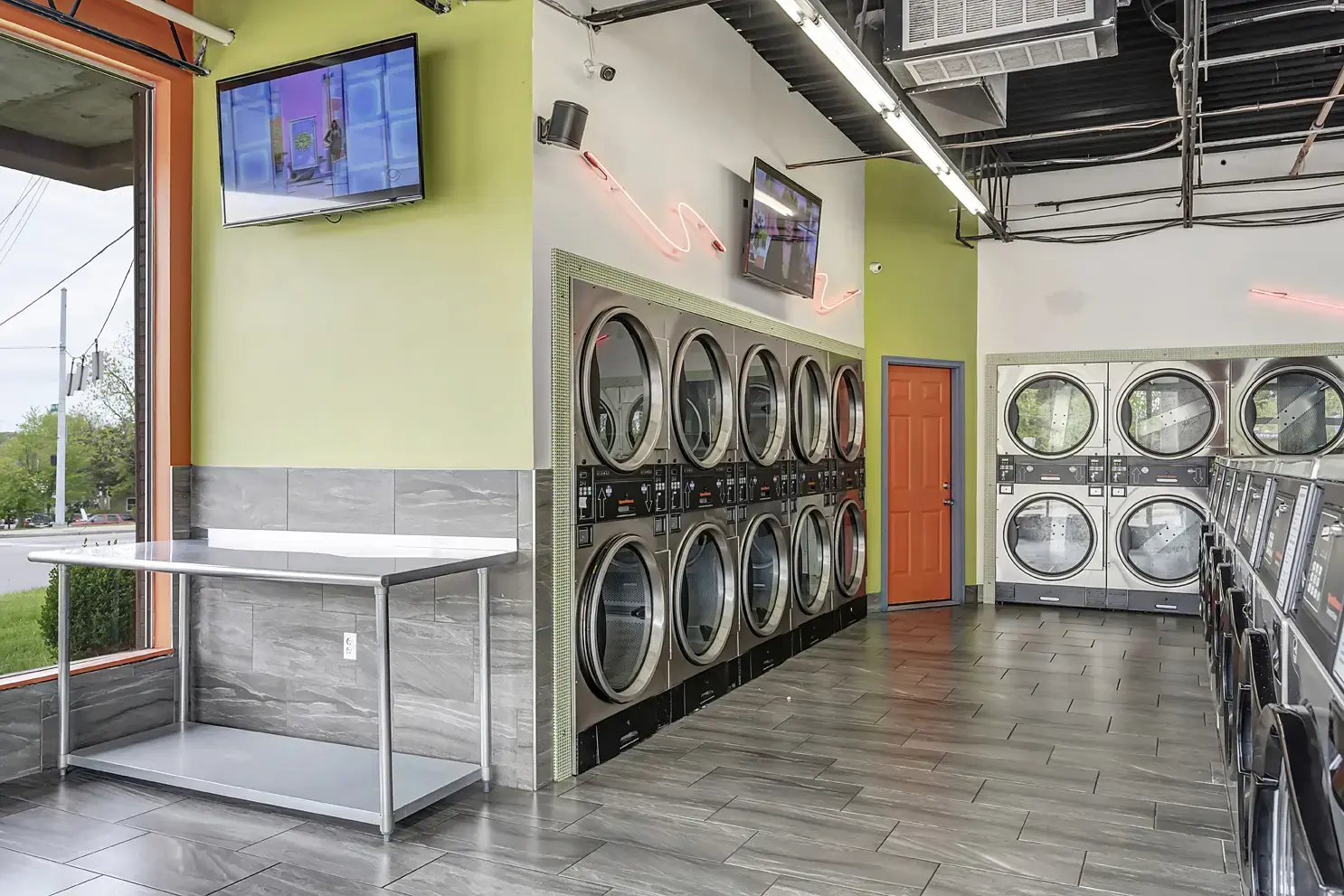 City Limits Laundry & Tanning location