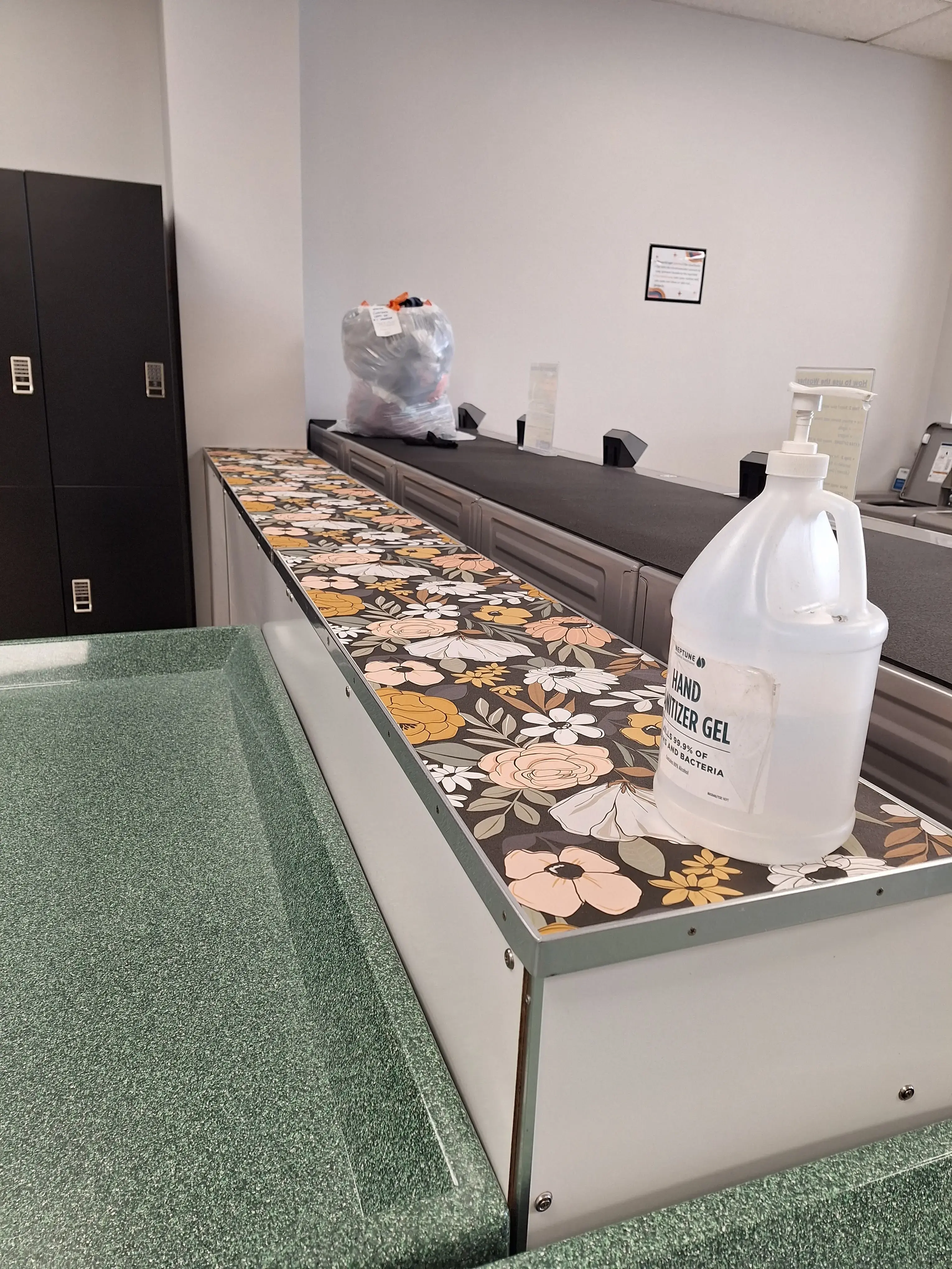 Clarion Coin Laundry - Image 12