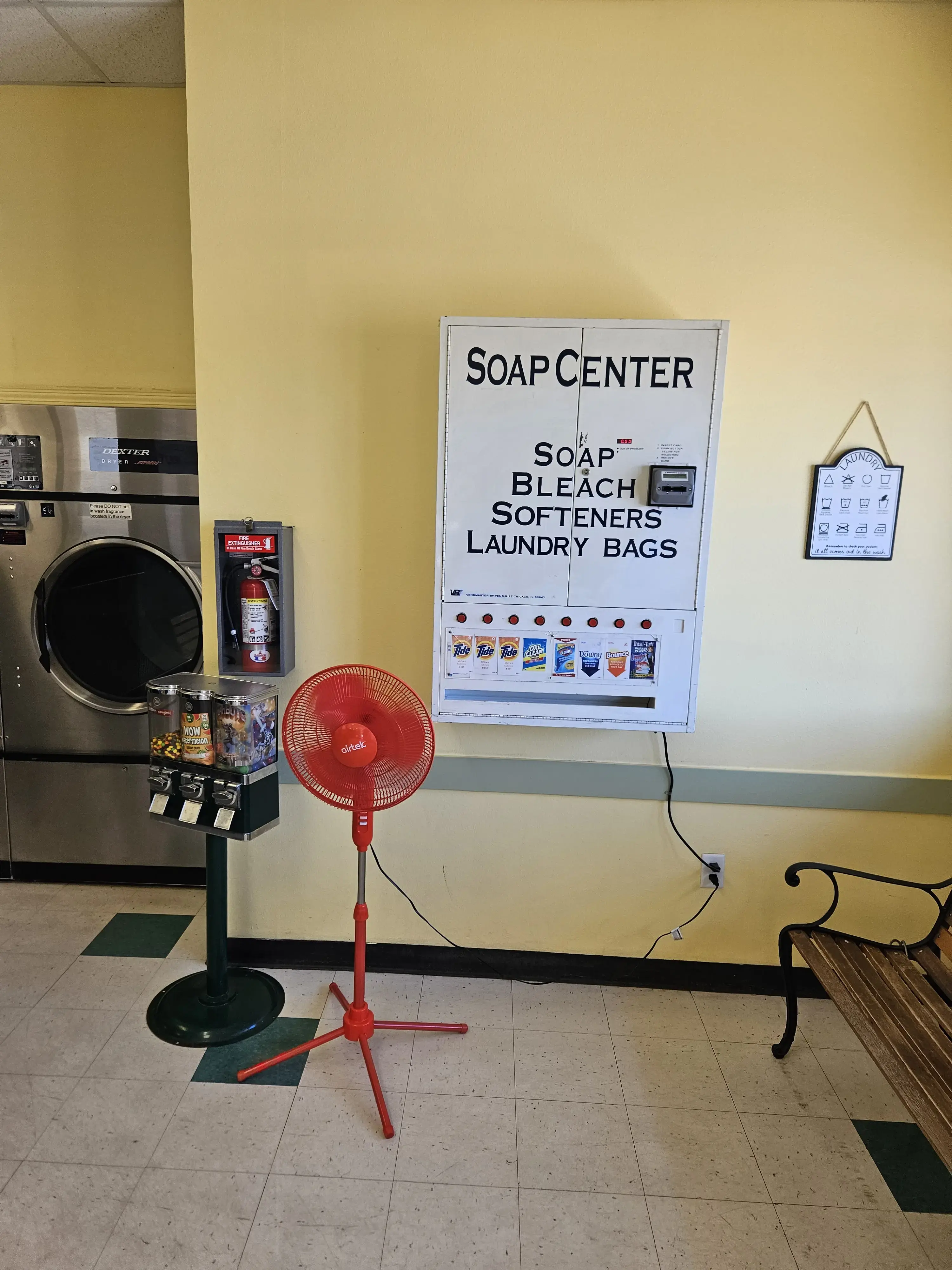 Clark Road Laundromat - Image 11