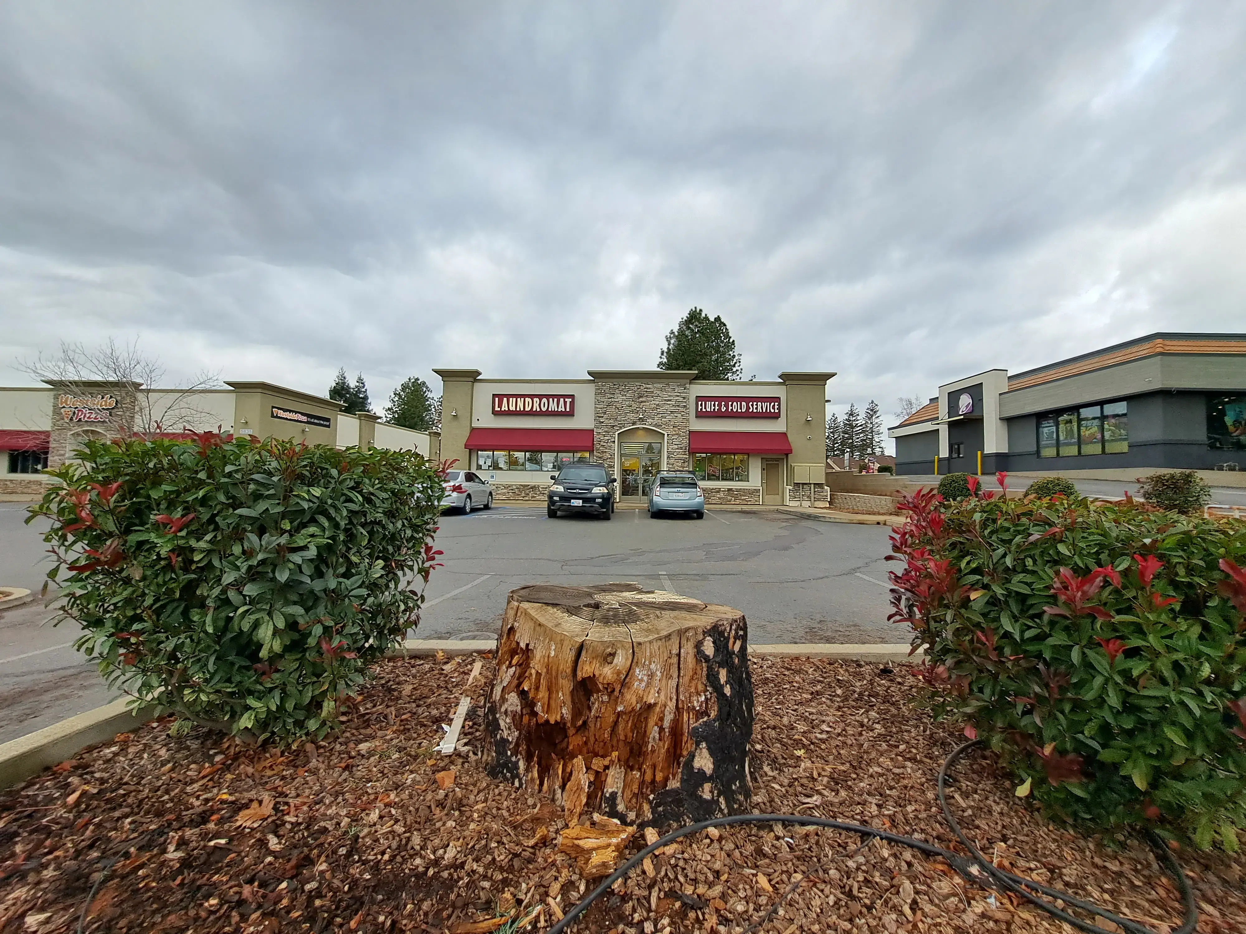 Clark Road Laundromat thumbnail 3