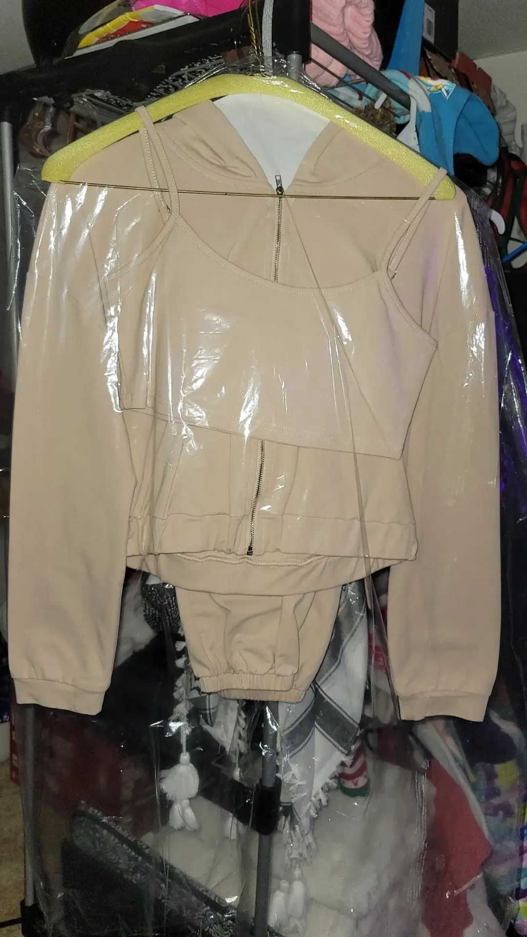 Clark's Cleaners - Image 4