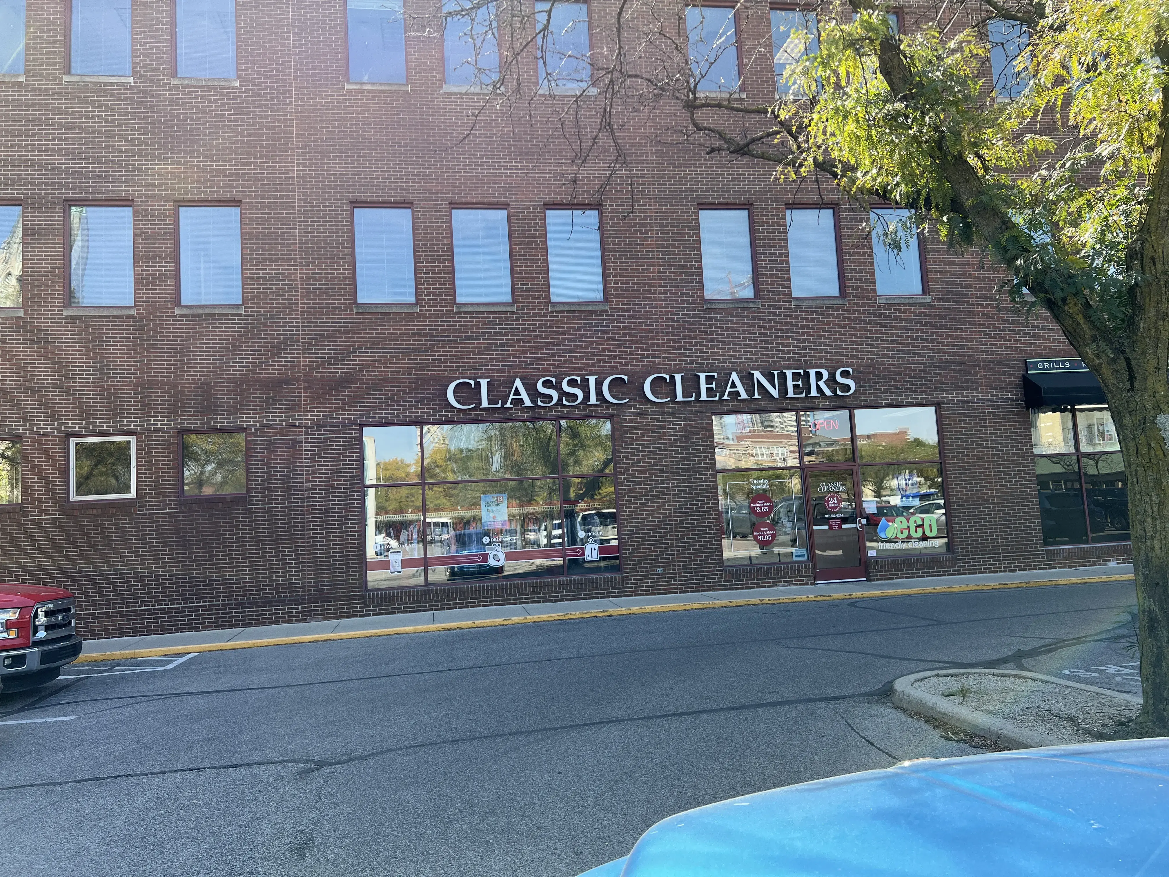 Classic Cleaners thumbnail 12