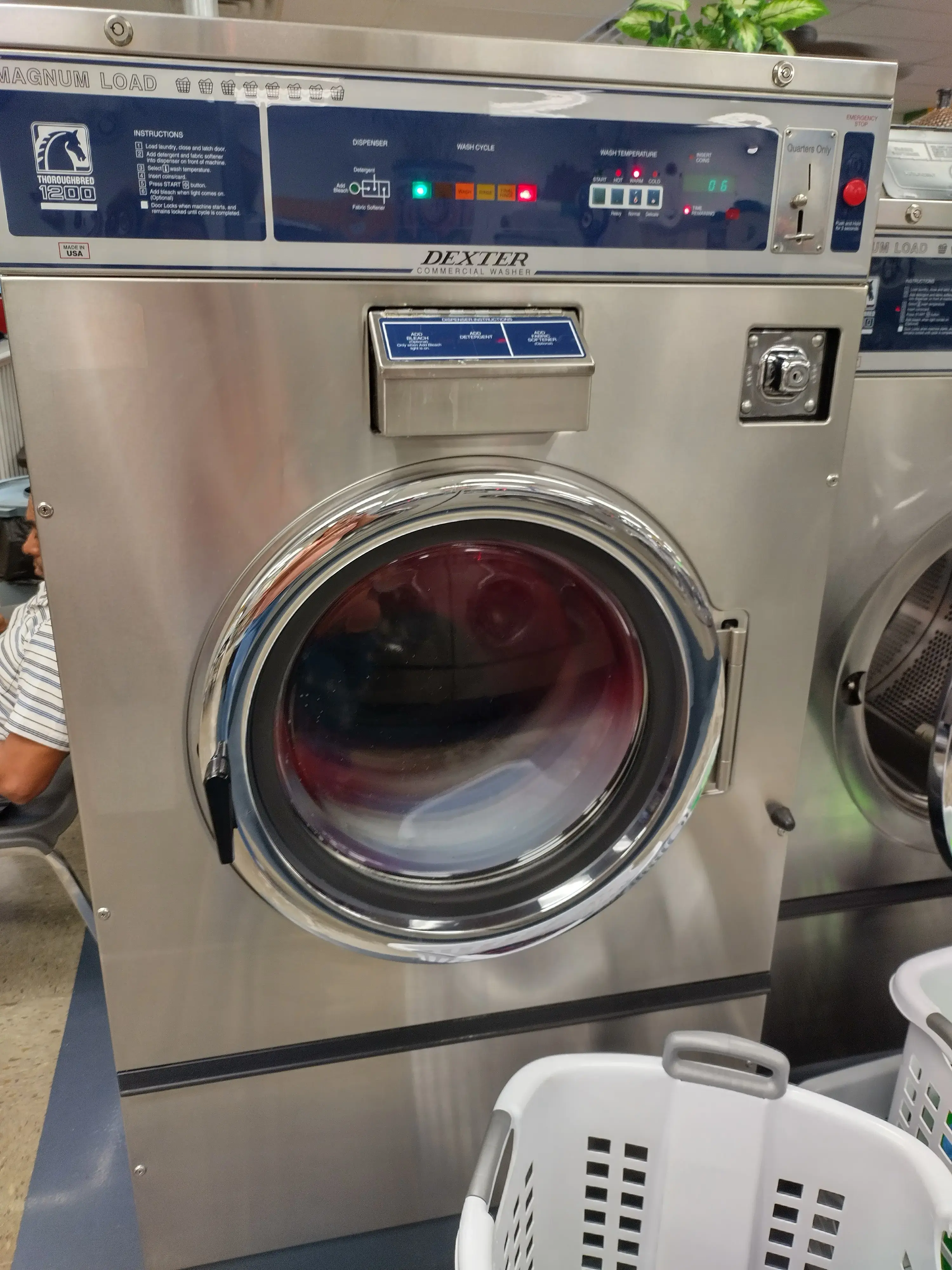 Classic Coin Laundry - Image 10