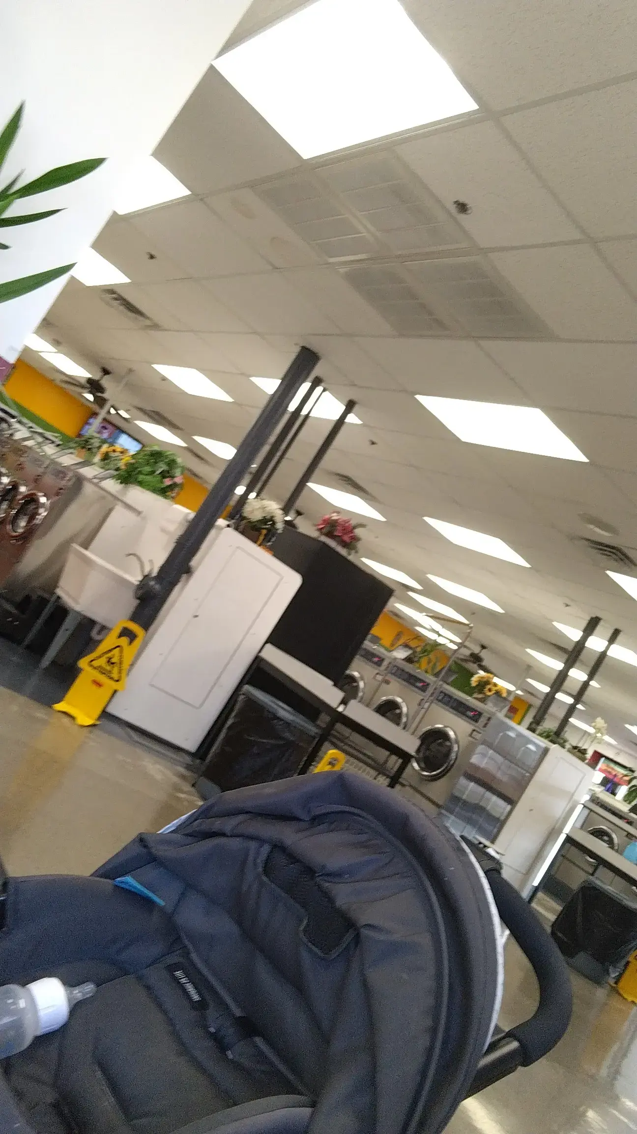 Classic Coin Laundry thumbnail 8