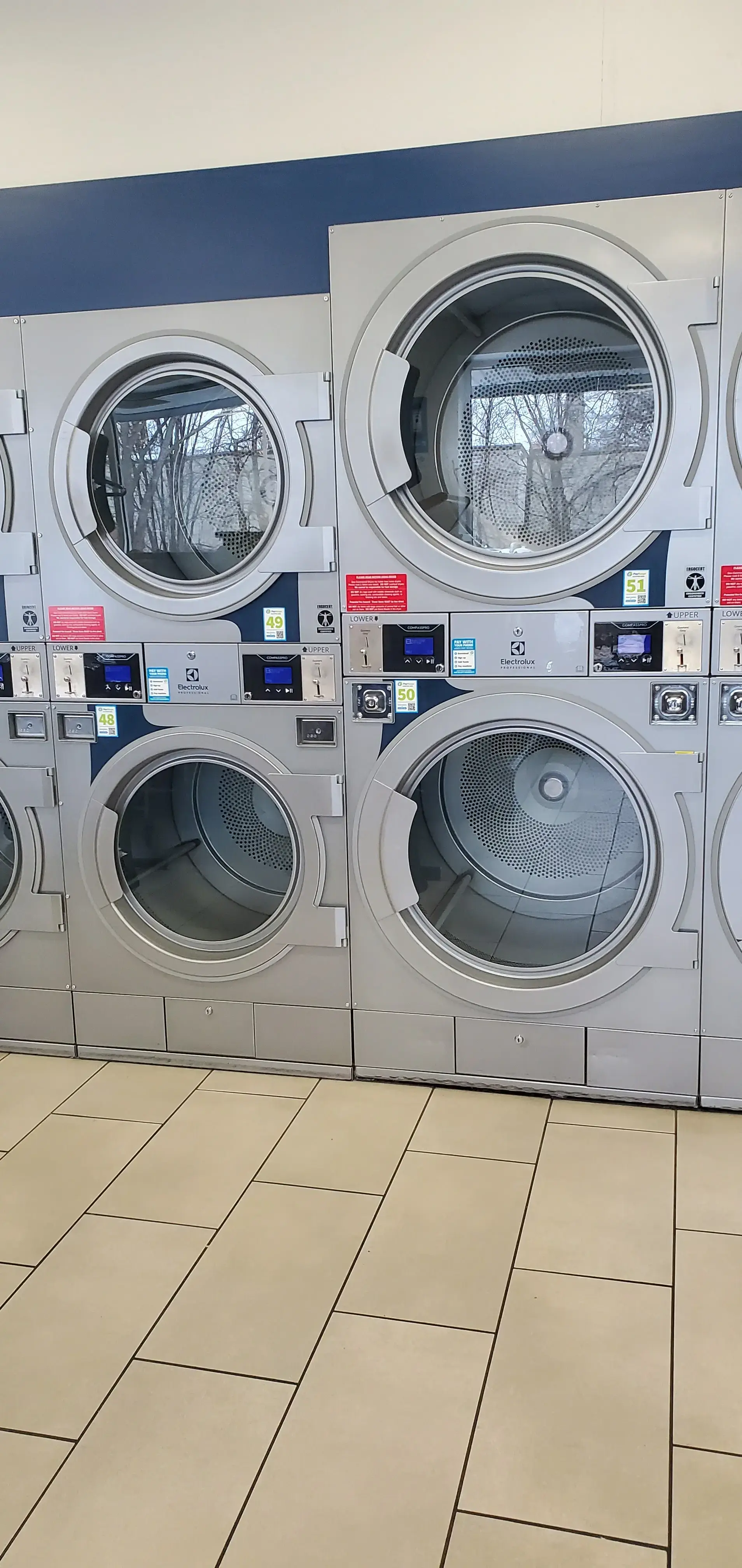 Classic Drycleaners and Laundromats thumbnail 15