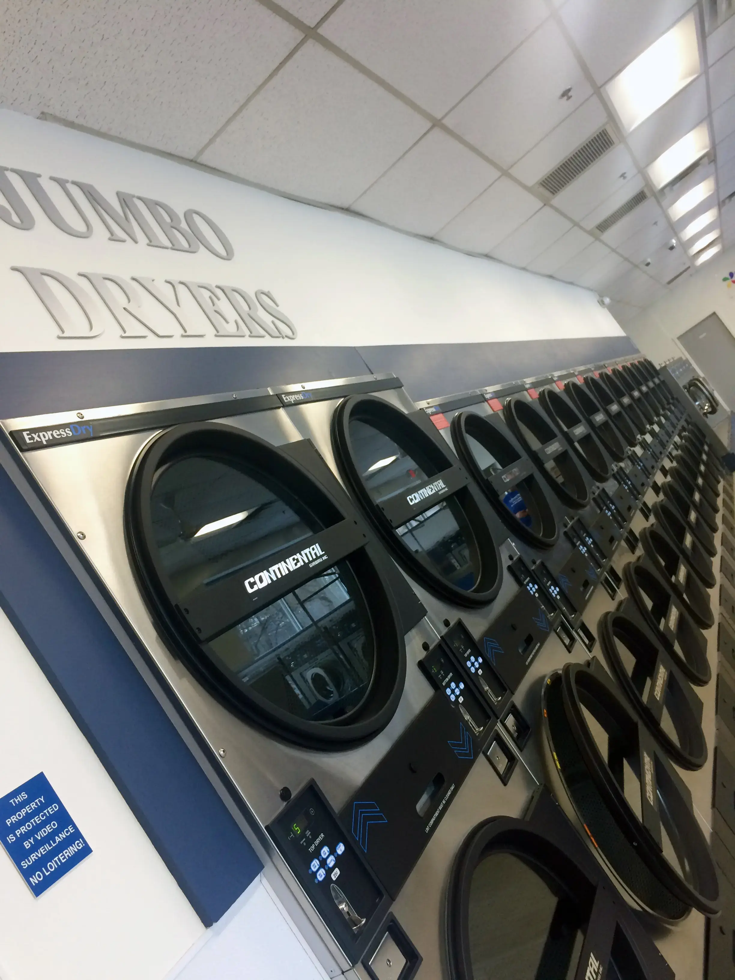 Classic Drycleaners and Laundromats thumbnail 3