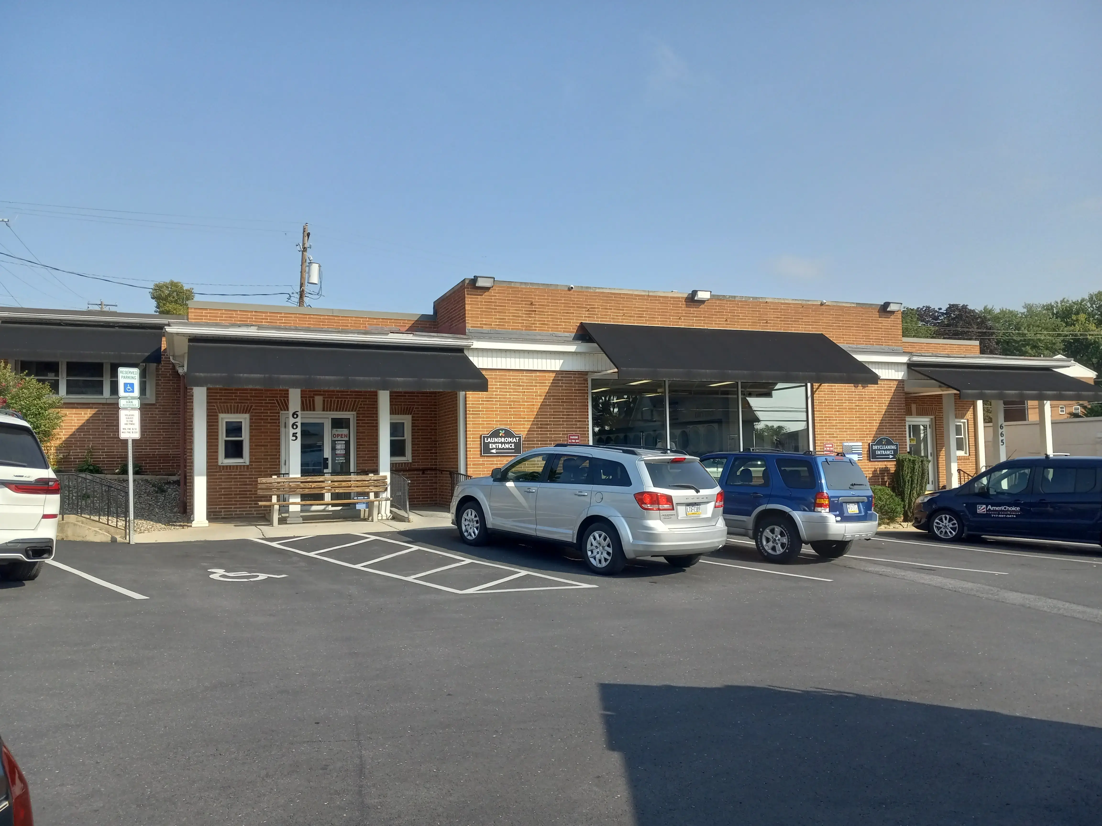 Classic Drycleaners and Laundromats thumbnail 7