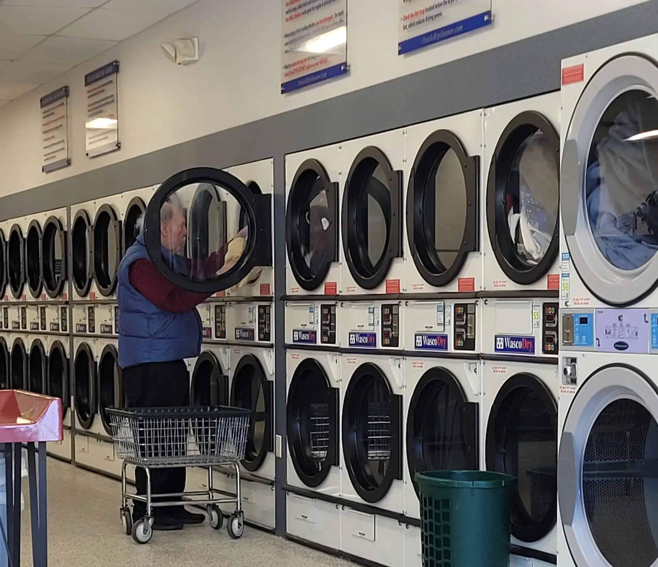 Classic Drycleaners and Laundromats thumbnail 16