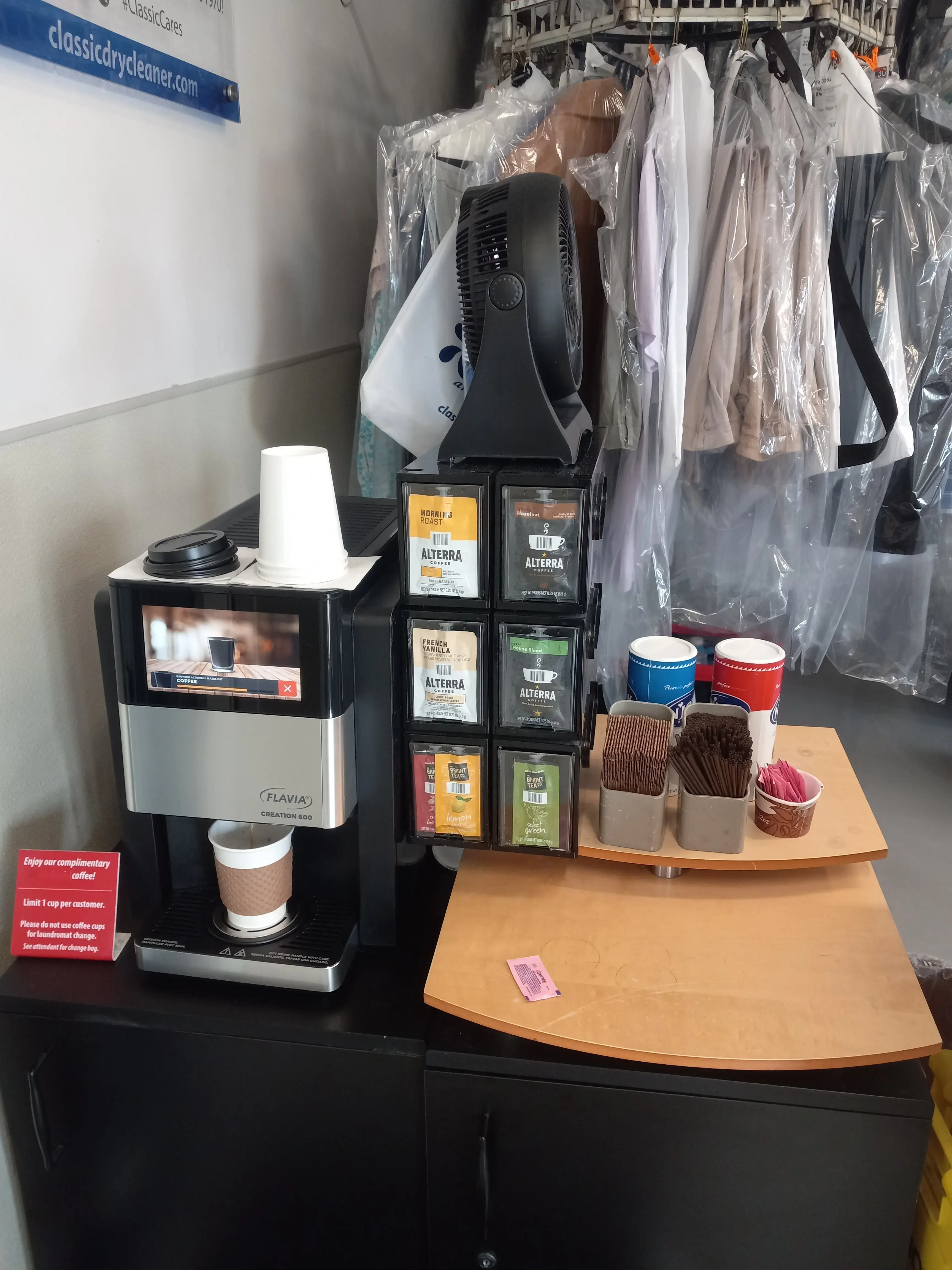 Classic Drycleaners and Laundromats - Image 13