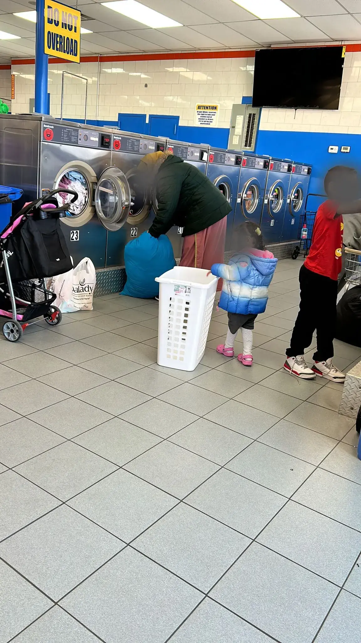 Classic Laundry - Image 8