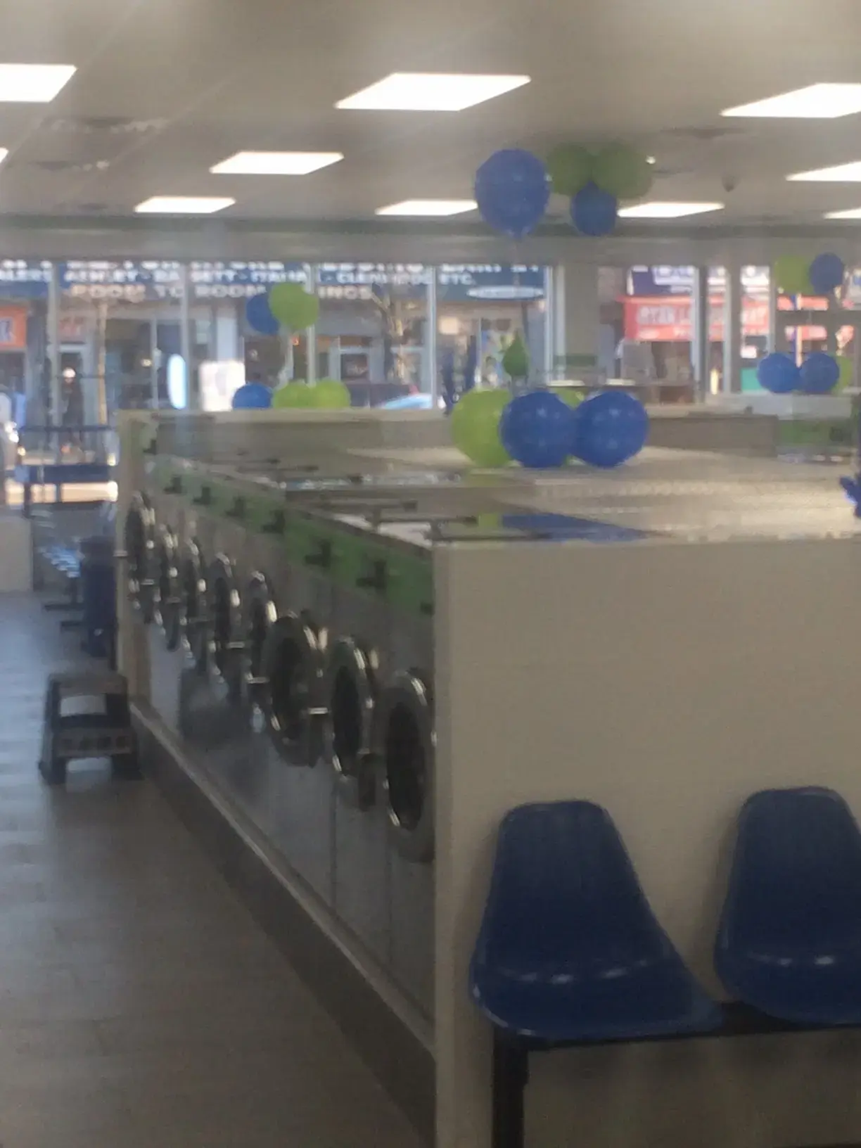 CLEAN AND GREEN LAUNDROMAT - Image 15