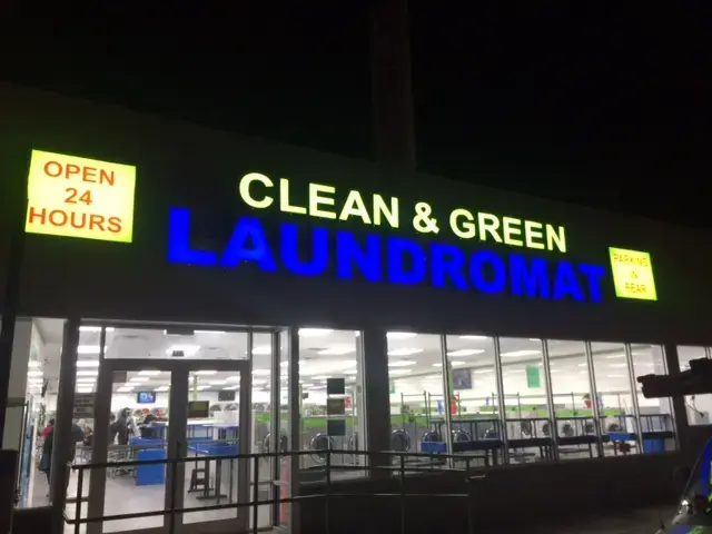 CLEAN AND GREEN LAUNDROMAT location