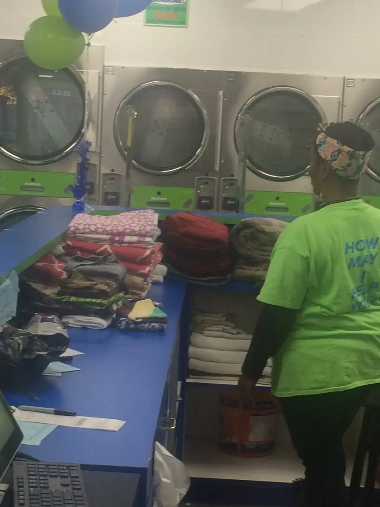 CLEAN AND GREEN LAUNDROMAT thumbnail 9