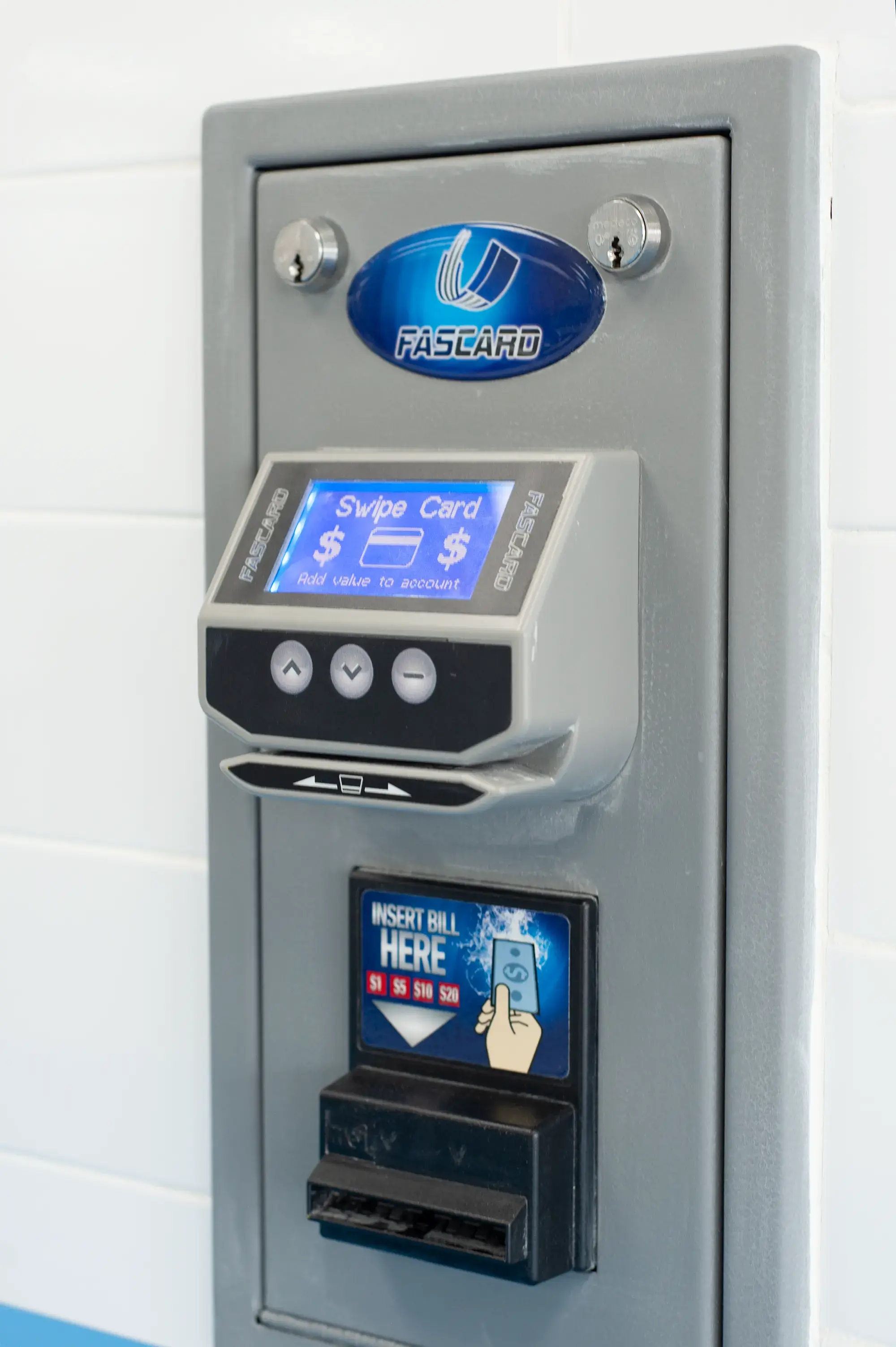 Clean Blue Laundry - Image 14