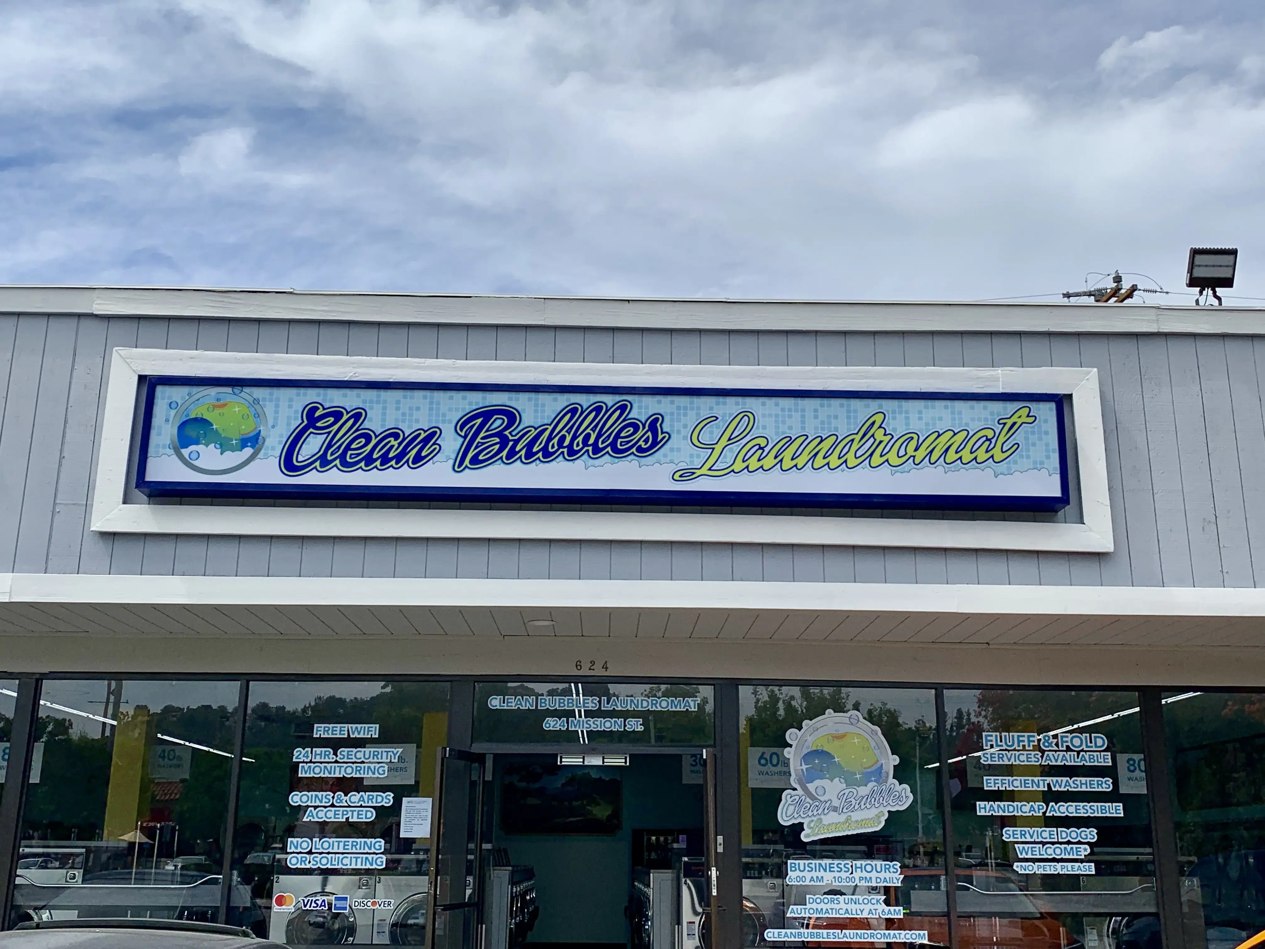 Clean Bubbles Laundromat location