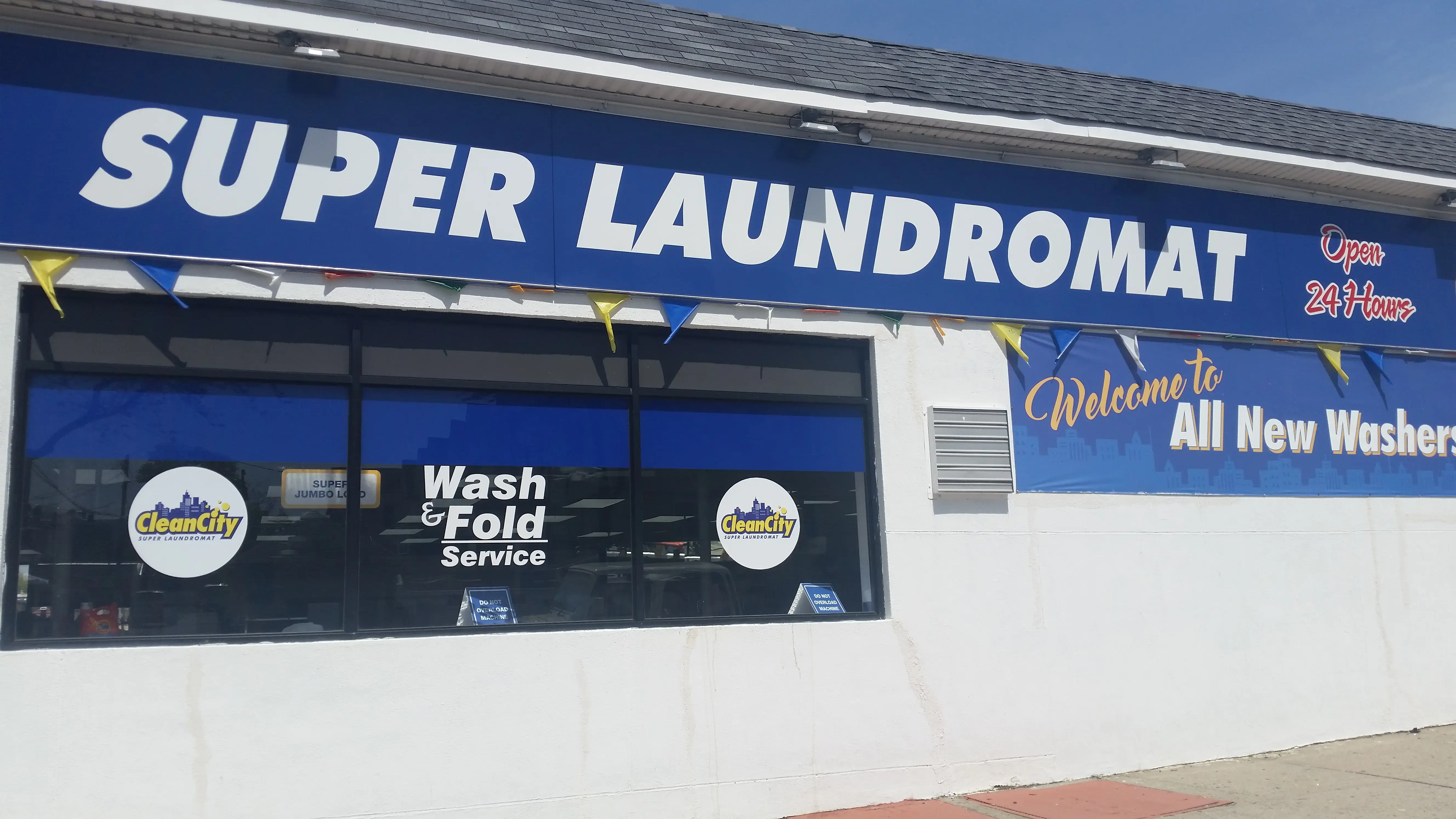 Clean City Laundromat - Image 5
