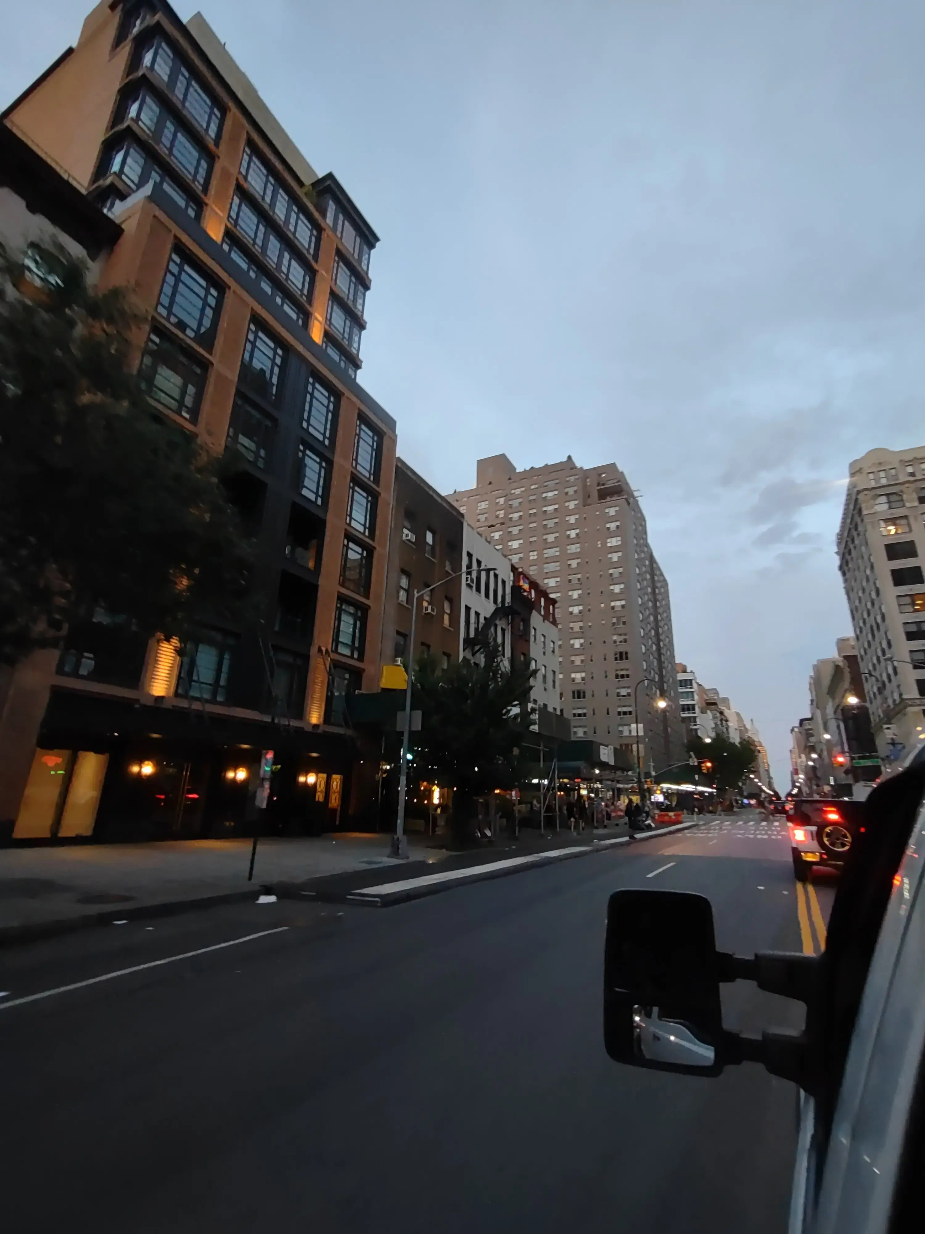 Clean City Laundromat thumbnail 10