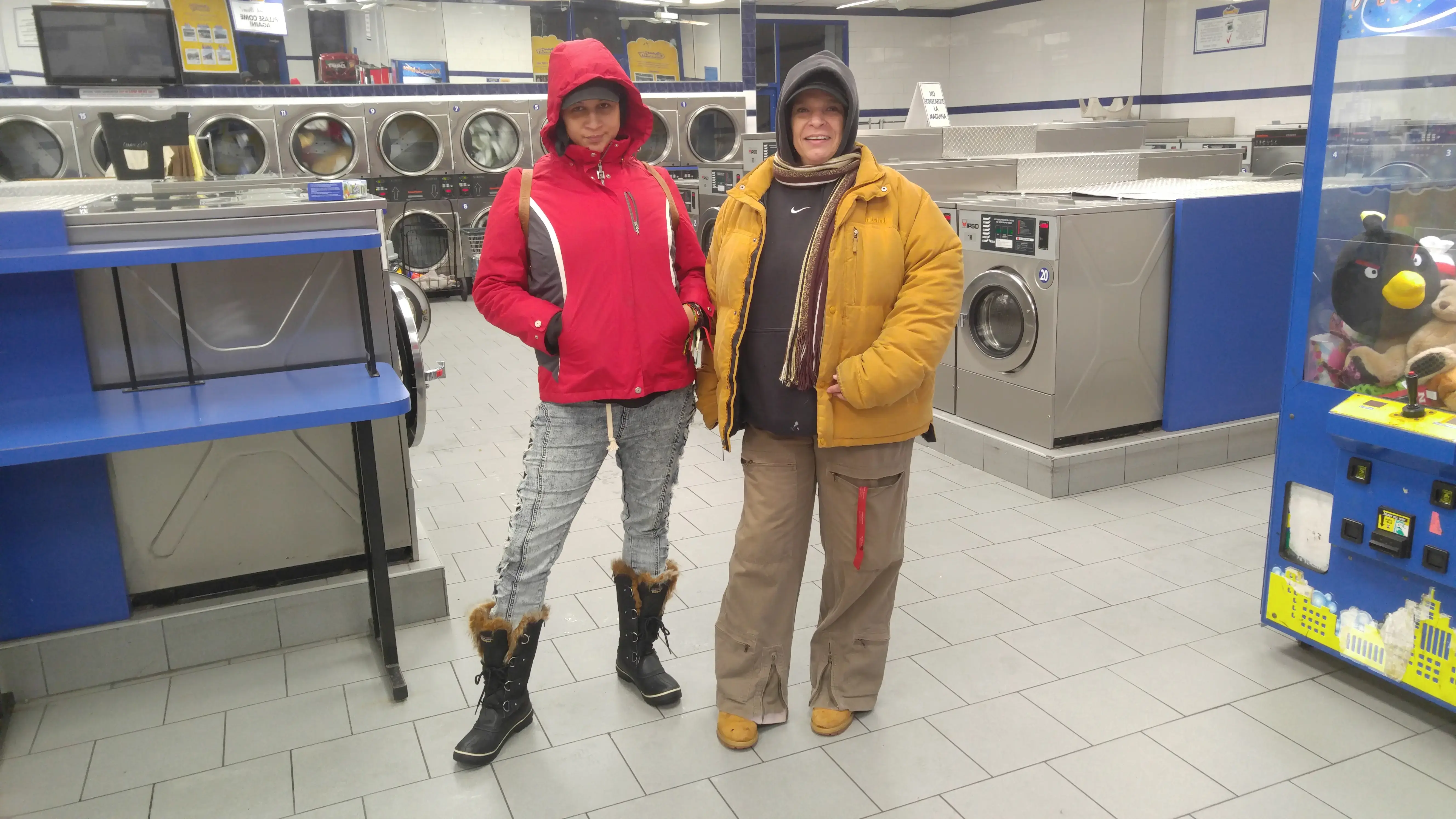 Clean City Super Laundromat - Image 3