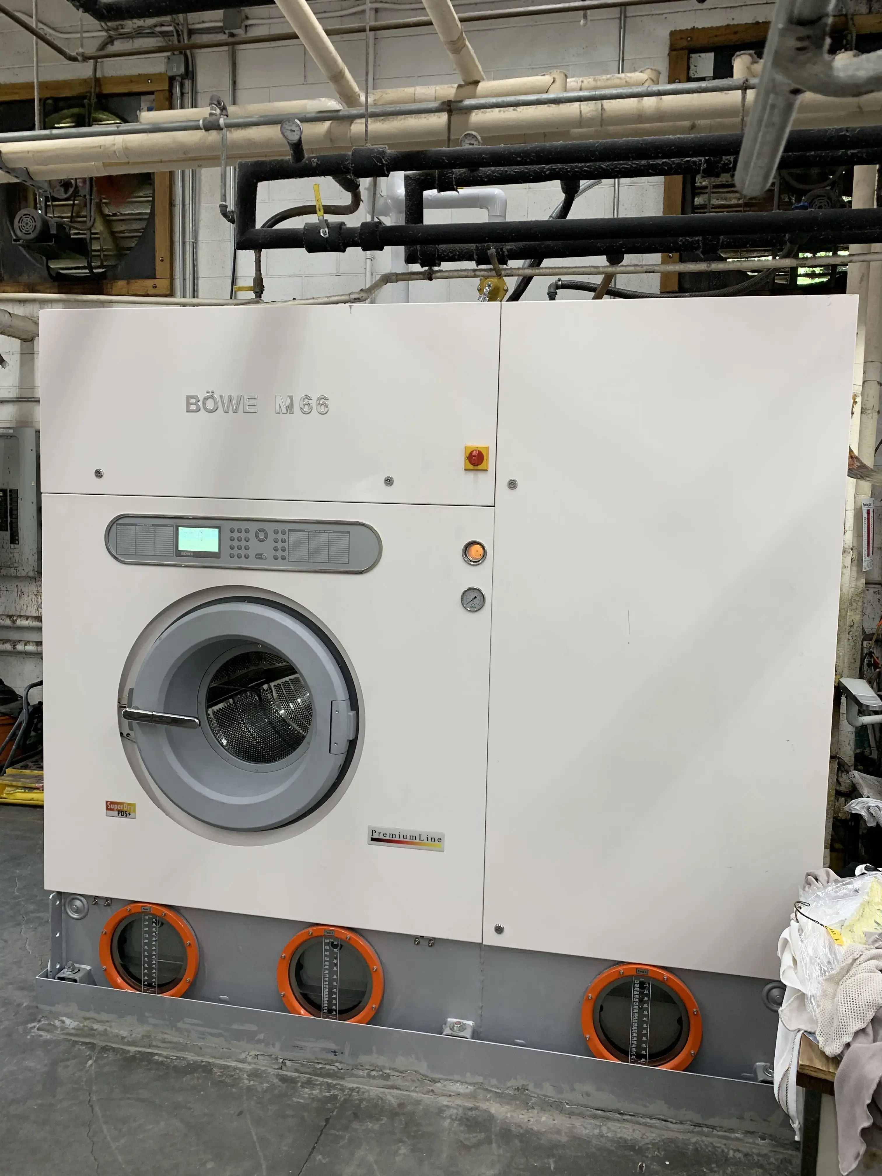 Clean Clothes Dry Cleaners and Alterations - Eastway Drive - Image 14