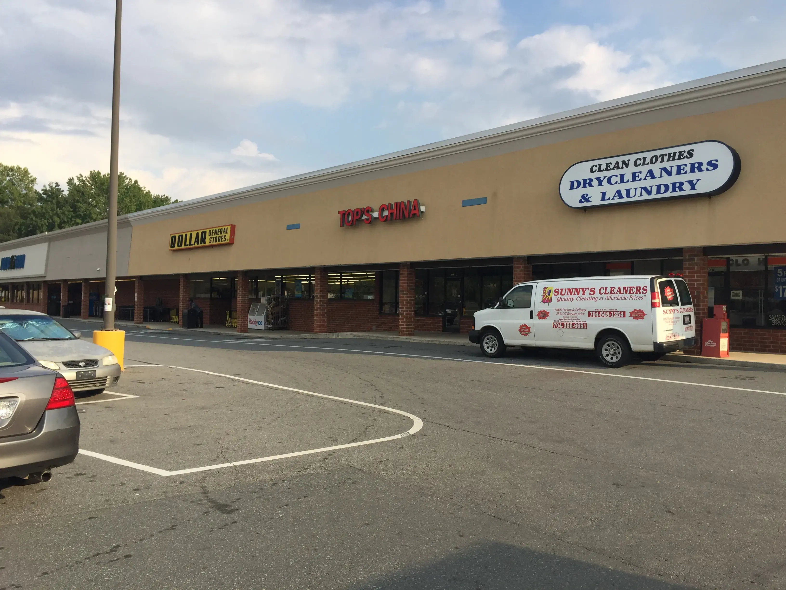 Clean Clothes Dry Cleaners and Alterations - The Plaza, Charlotte thumbnail 7