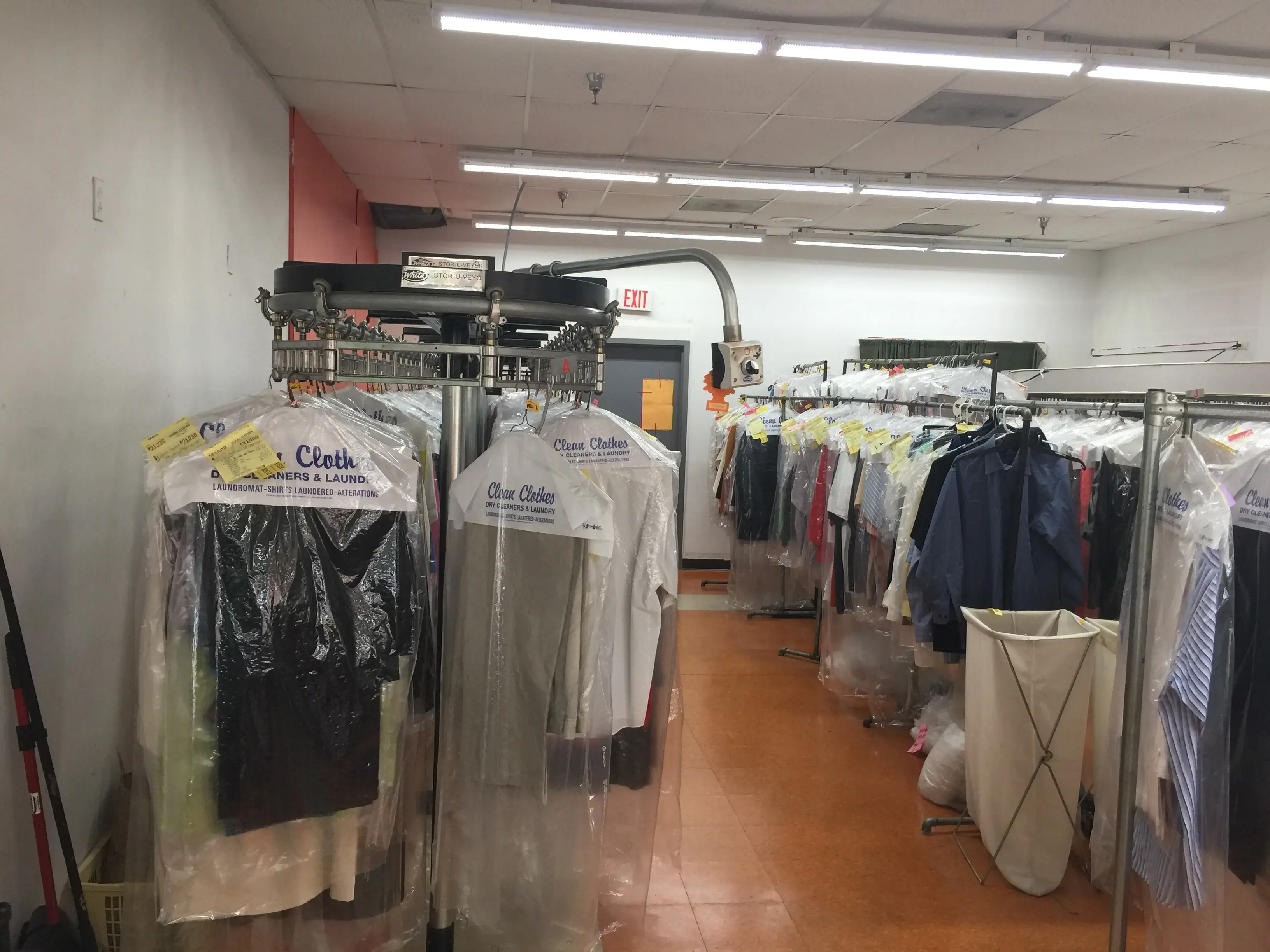 Clean Clothes Dry Cleaners and Alterations - The Plaza, Charlotte thumbnail 2