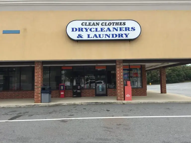 Clean Clothes Dry Cleaners and Alterations - The Plaza, Charlotte thumbnail 3