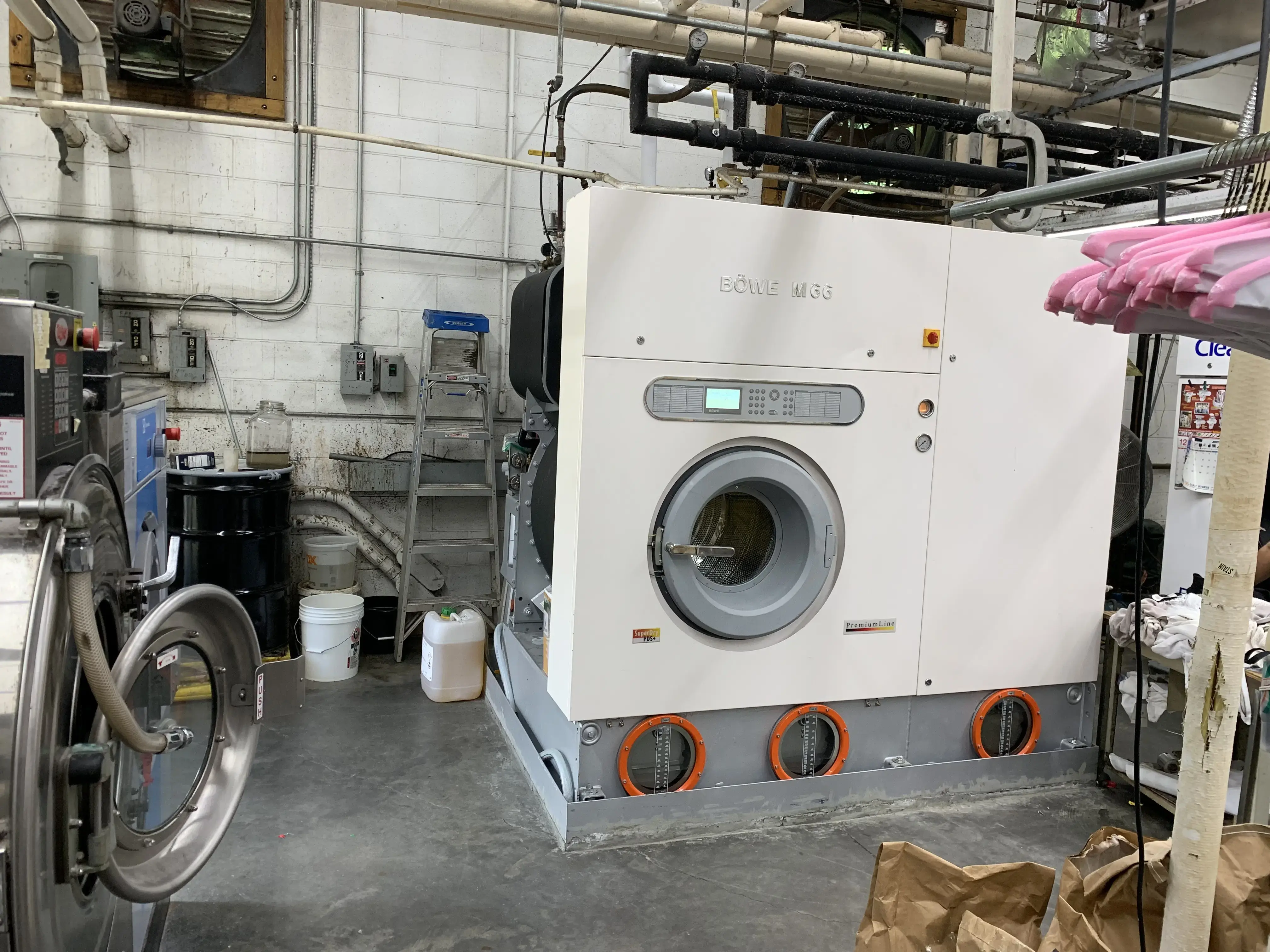 Clean Clothes Dry Cleaners and Alterations - The Plaza, Charlotte thumbnail 12