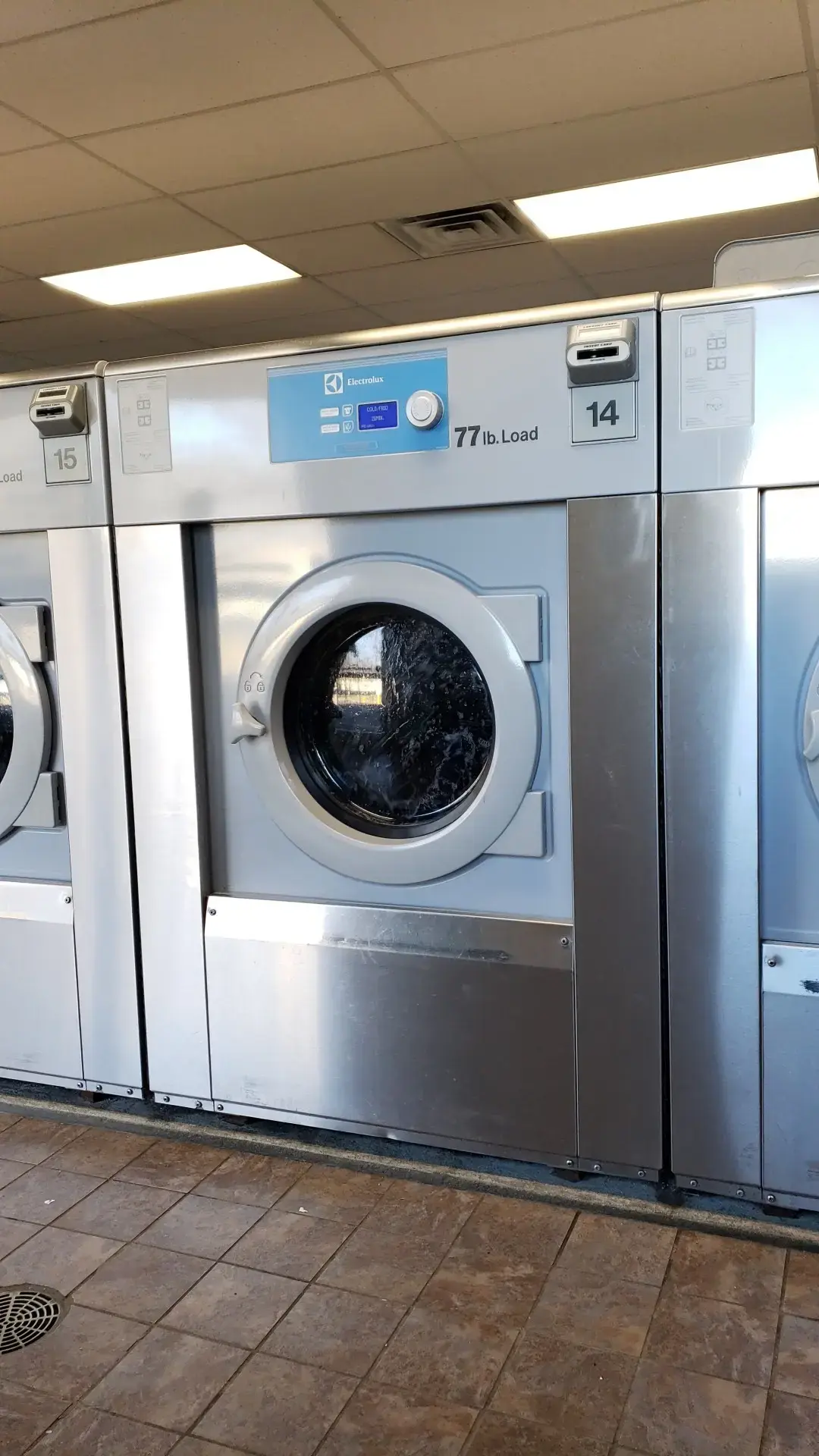 Clean Enterprises Laundromat & Car Wash thumbnail 17