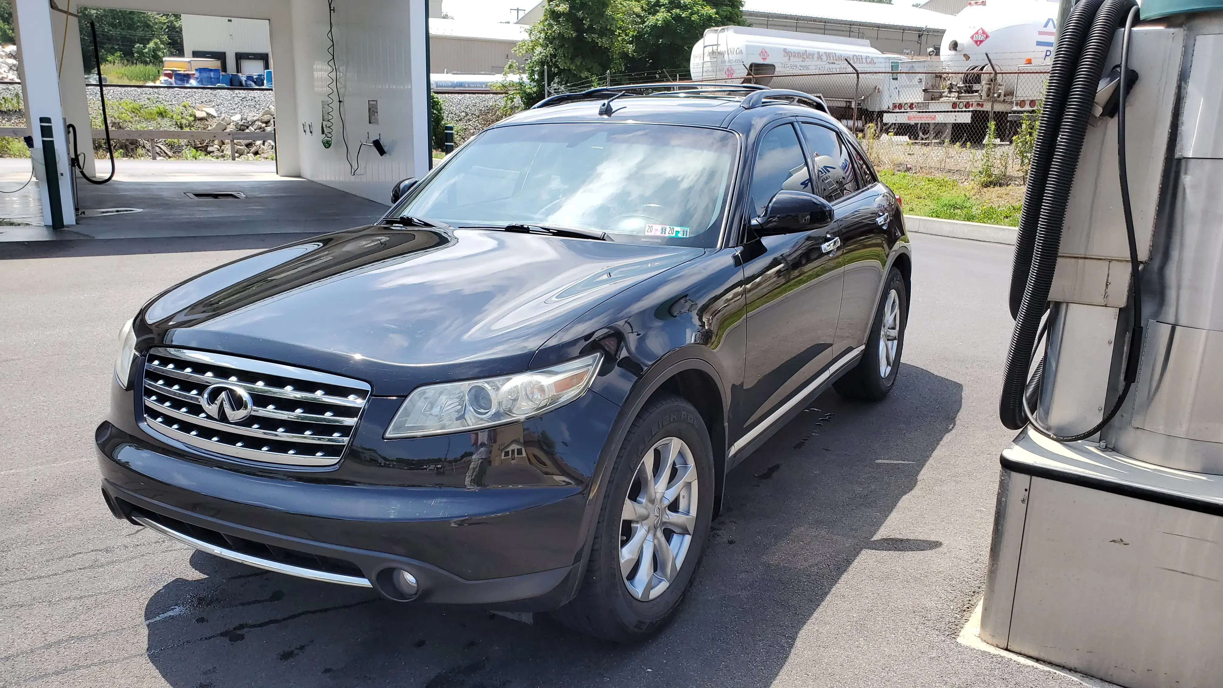 Clean Enterprises Laundromat & Car Wash - Image 9