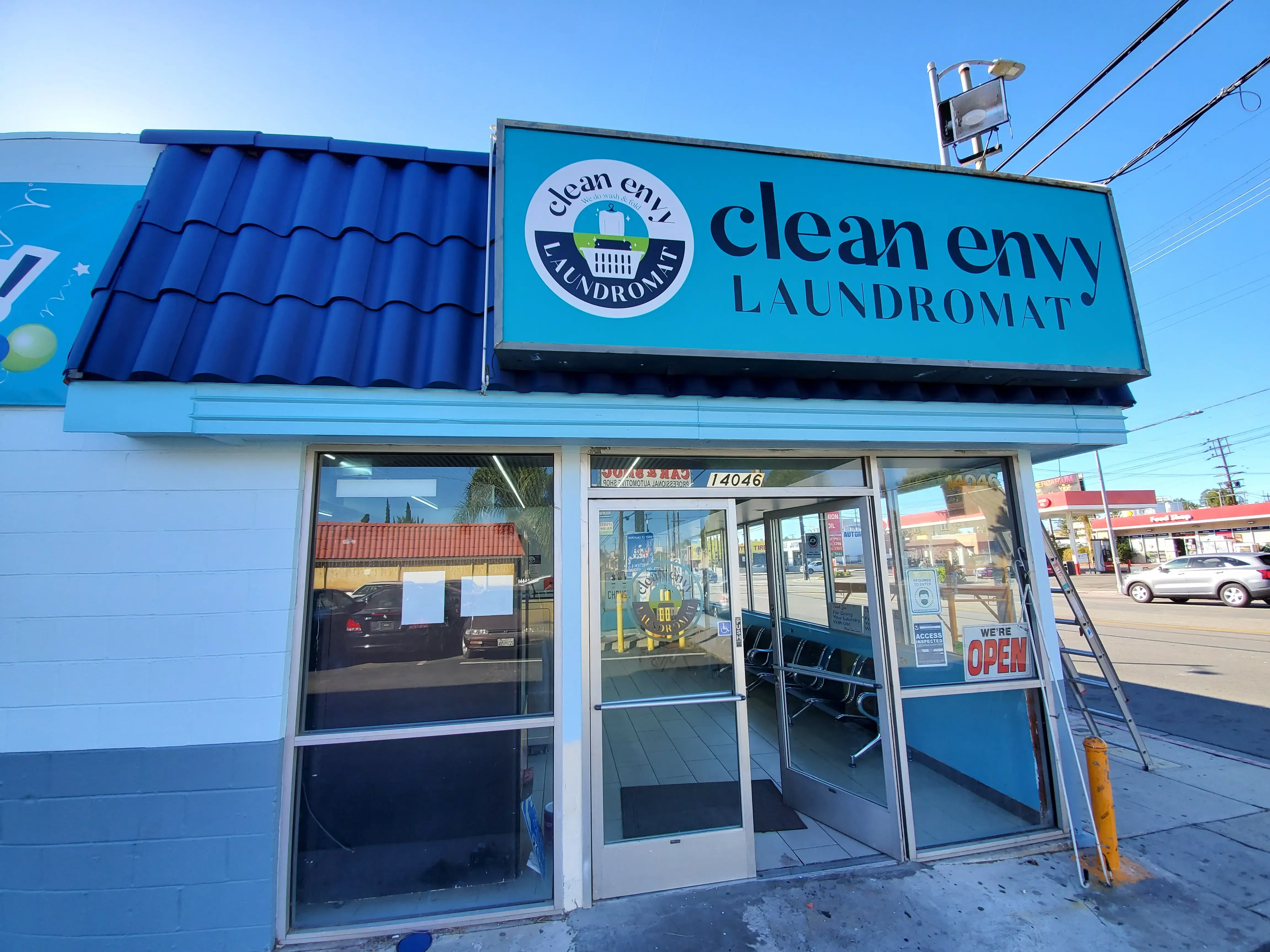 Clean Envy Laundromat & Wash and Fold - Image 2