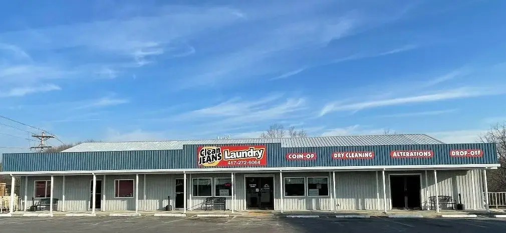 Clean Jeans Laundry thumbnail 2