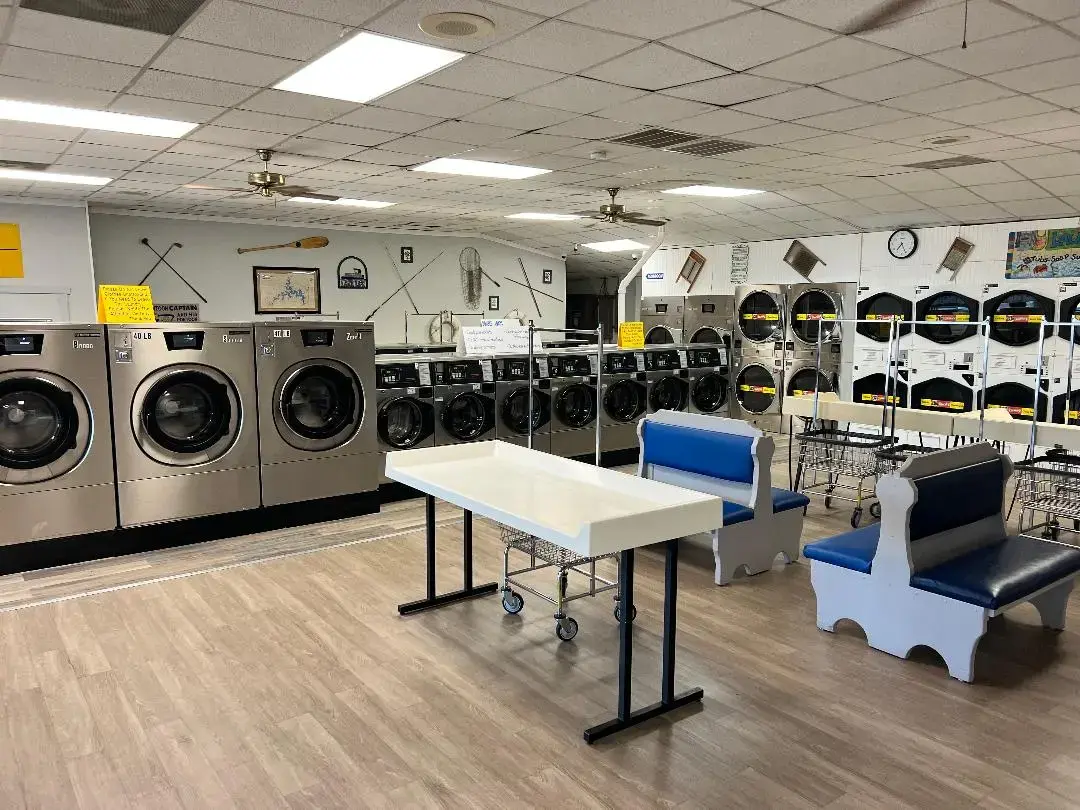 Clean Jeans Laundry - Image 1