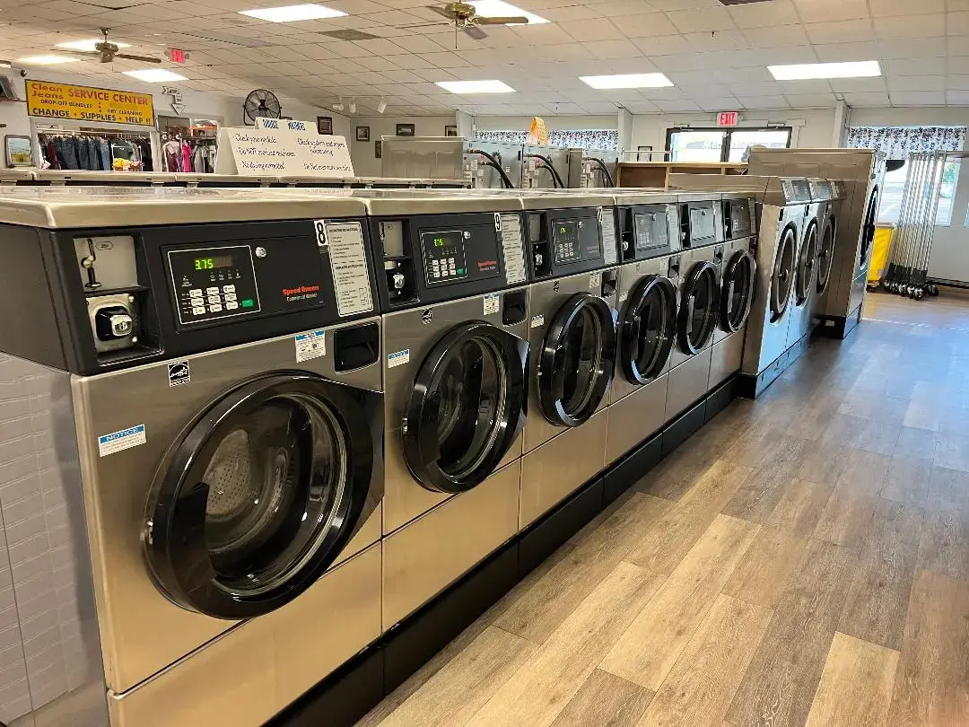 Clean Jeans Laundry - Image 14