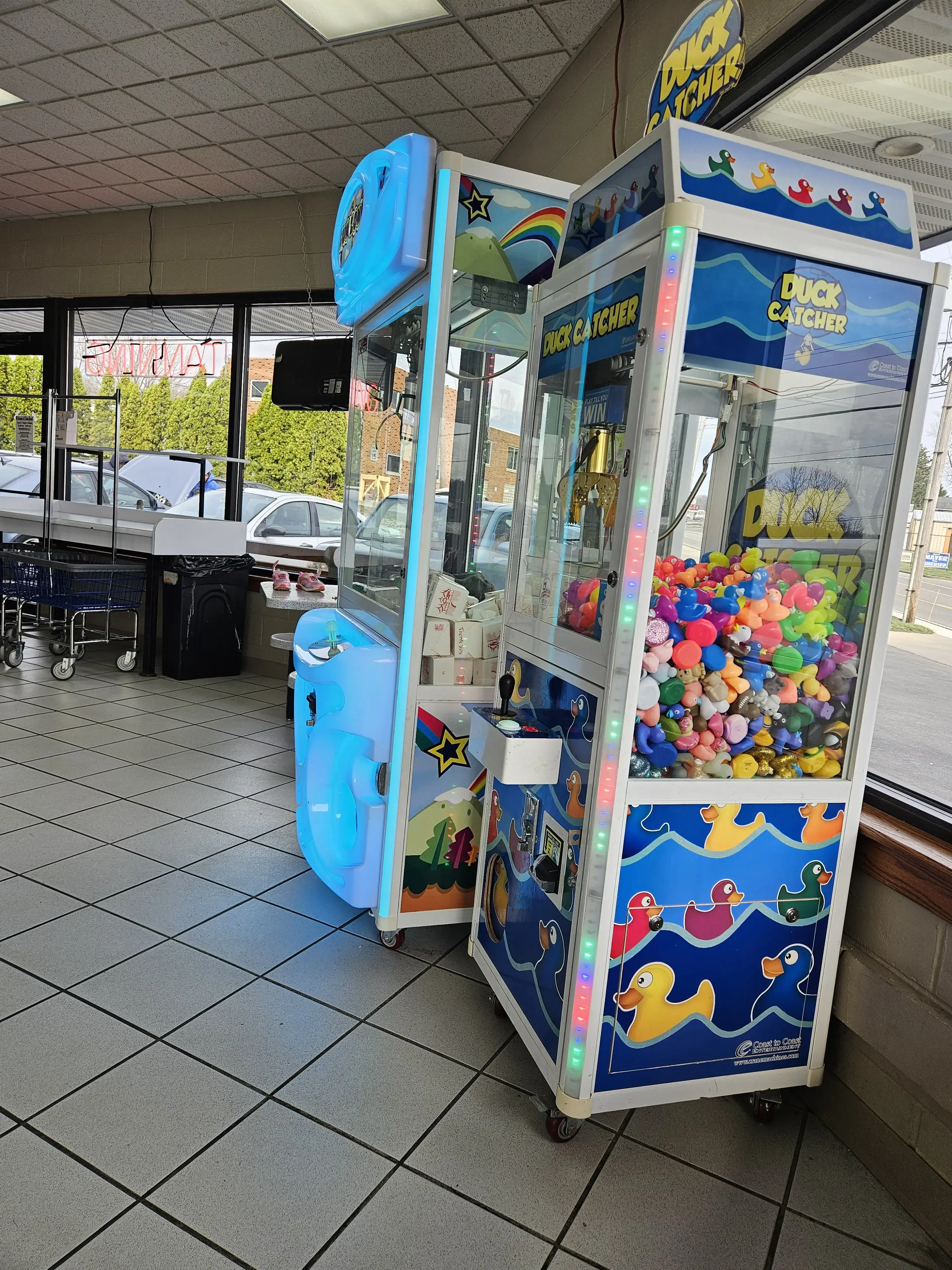 Clean Jeans Laundry Room & Tanning thumbnail 12