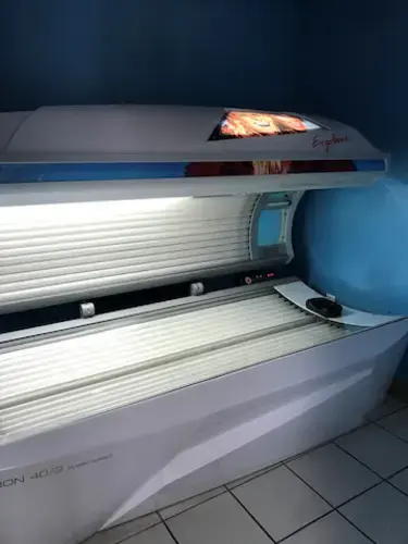 Clean Jeans Laundry Room & Tanning thumbnail 7