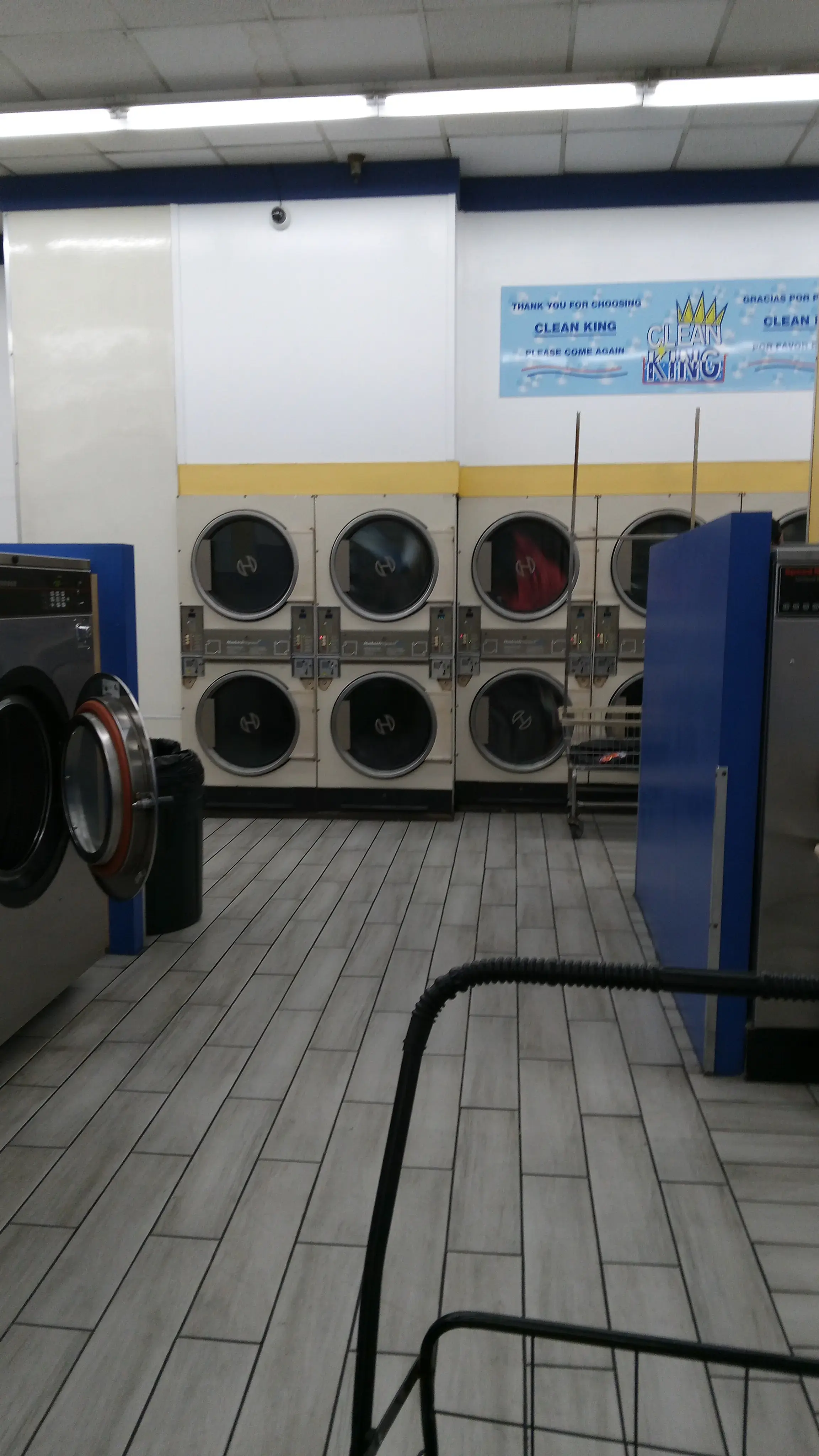 Clean King Laundry thumbnail 5