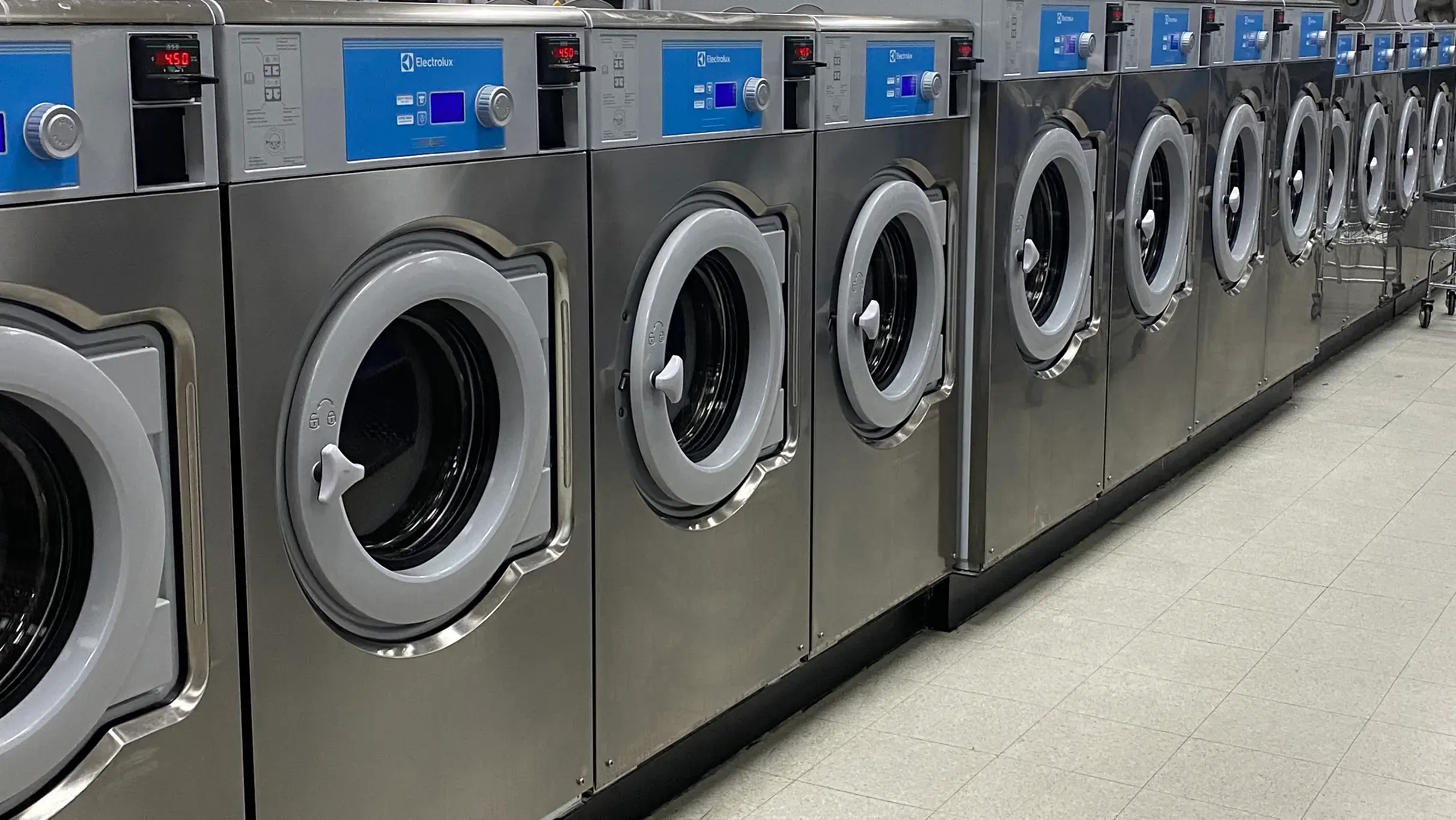 Clean King Laundry - Image 1