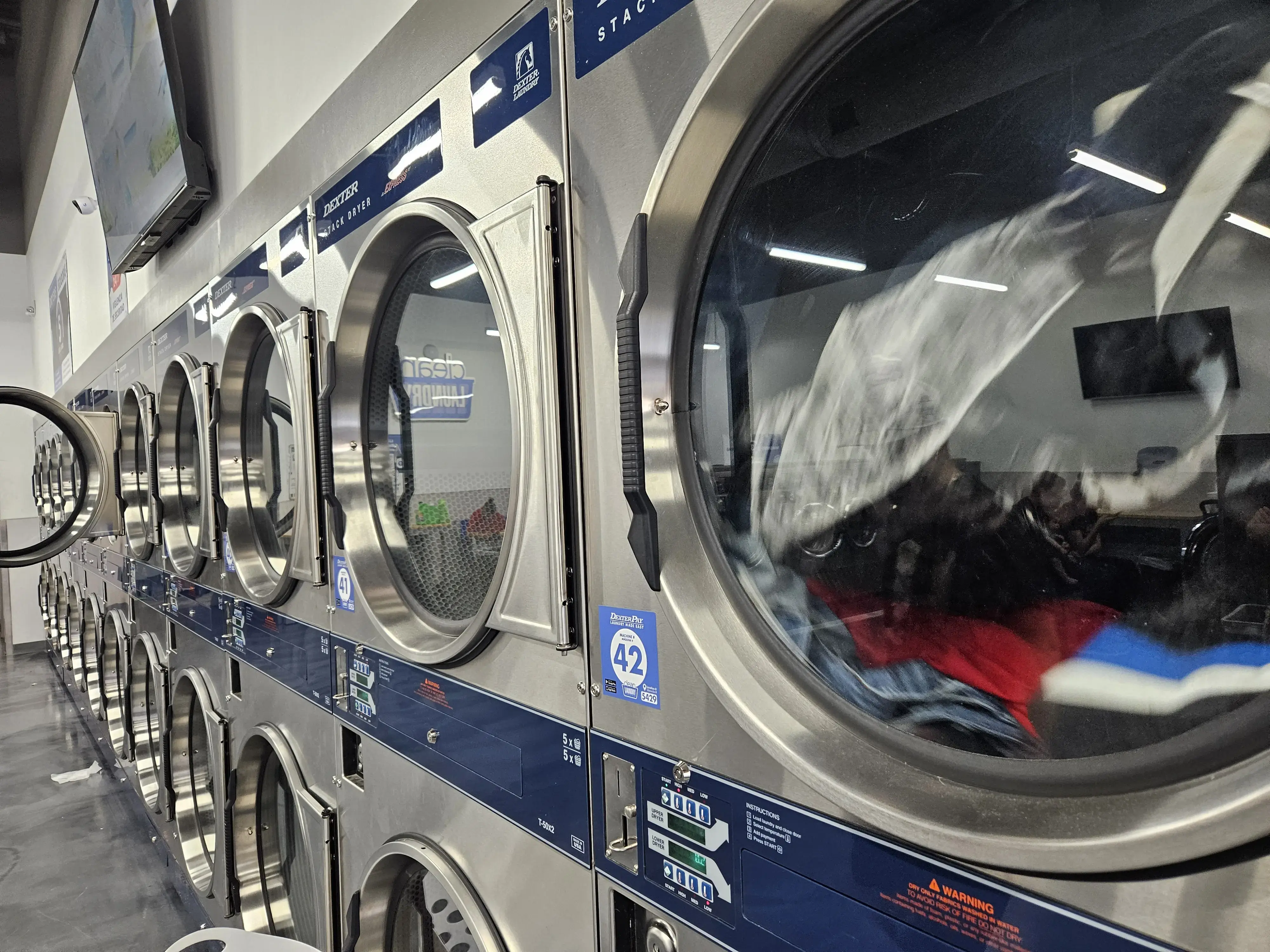 Clean Laundry thumbnail 6