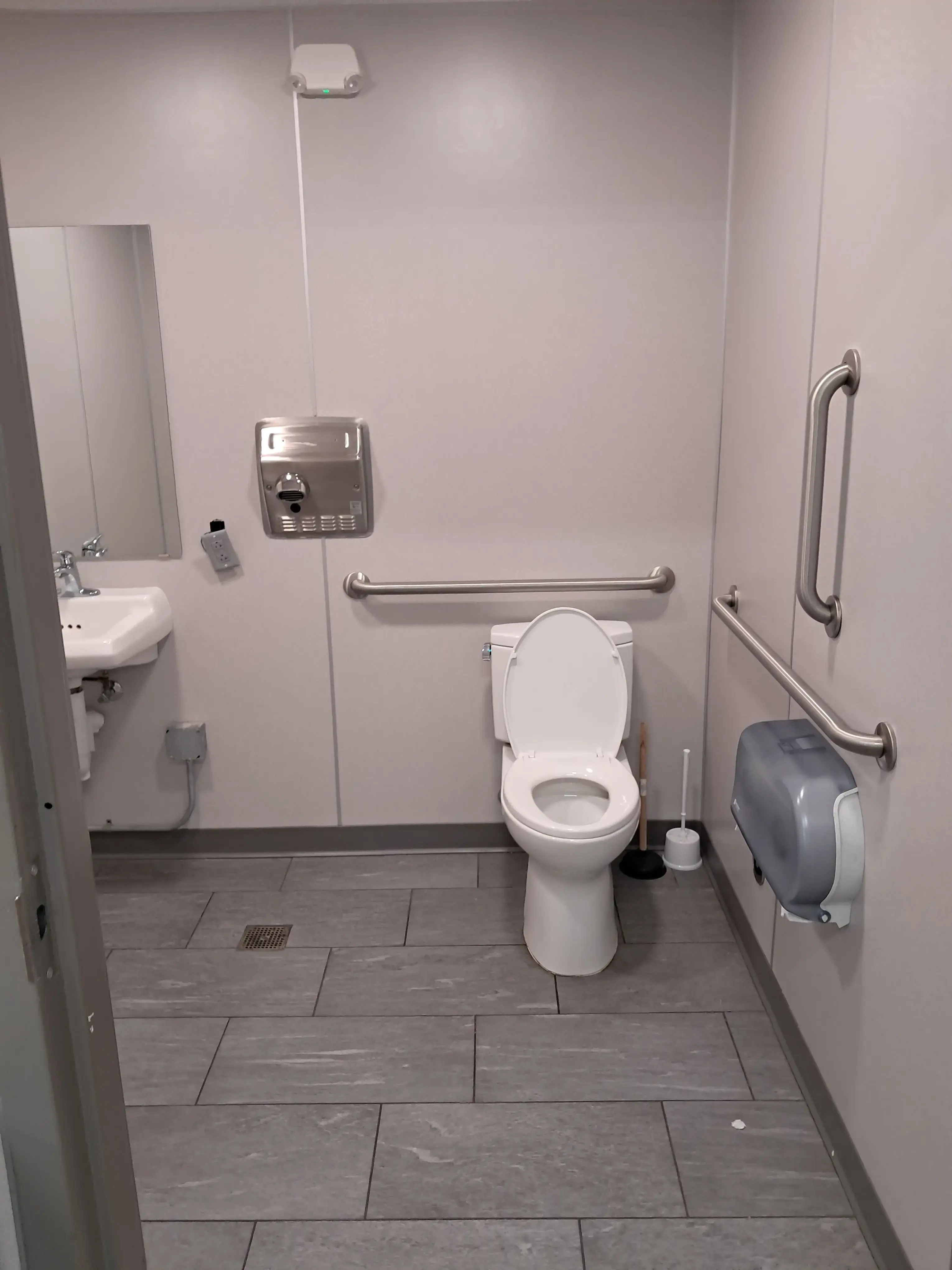 Clean Laundry thumbnail 15