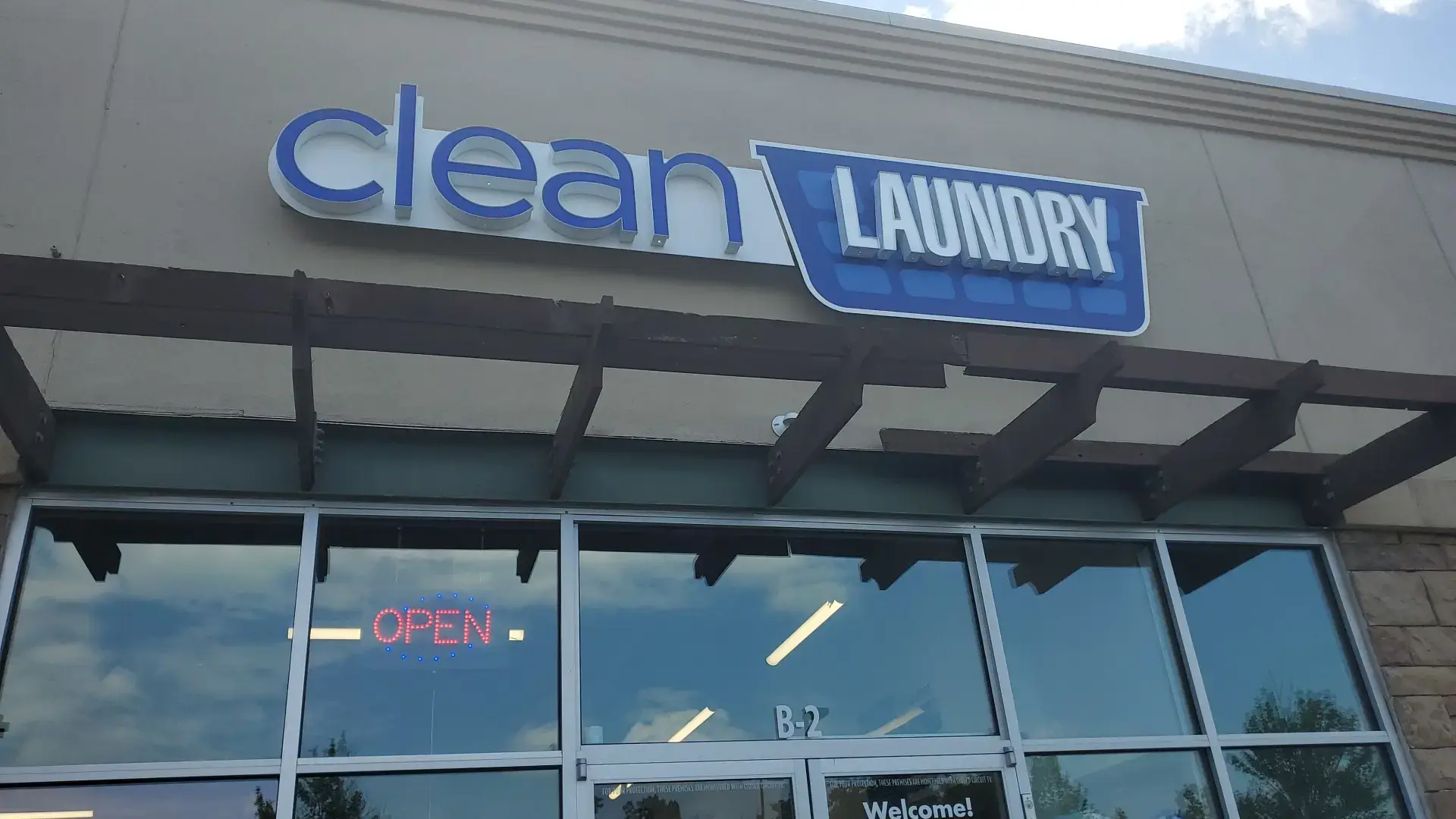Clean Laundry - Image 6